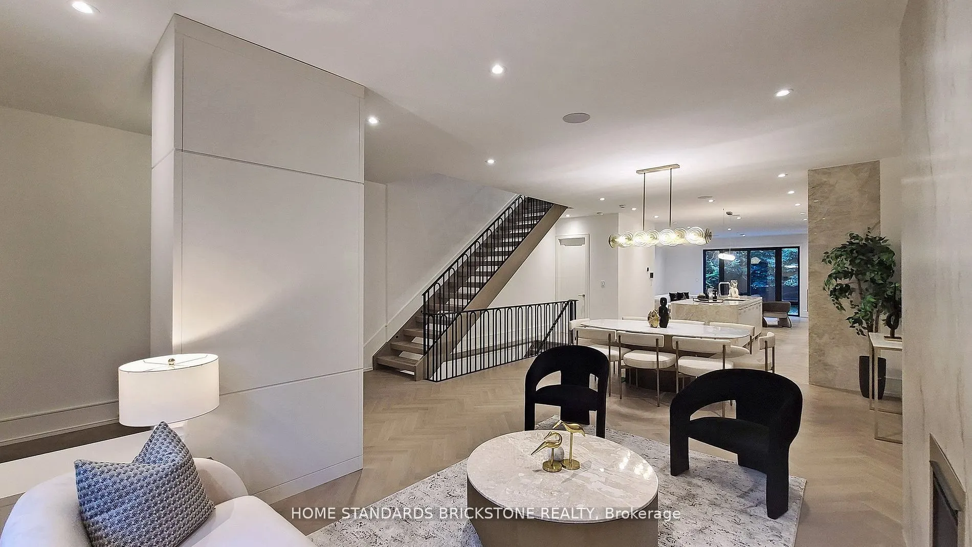 38 Elgin Avenue