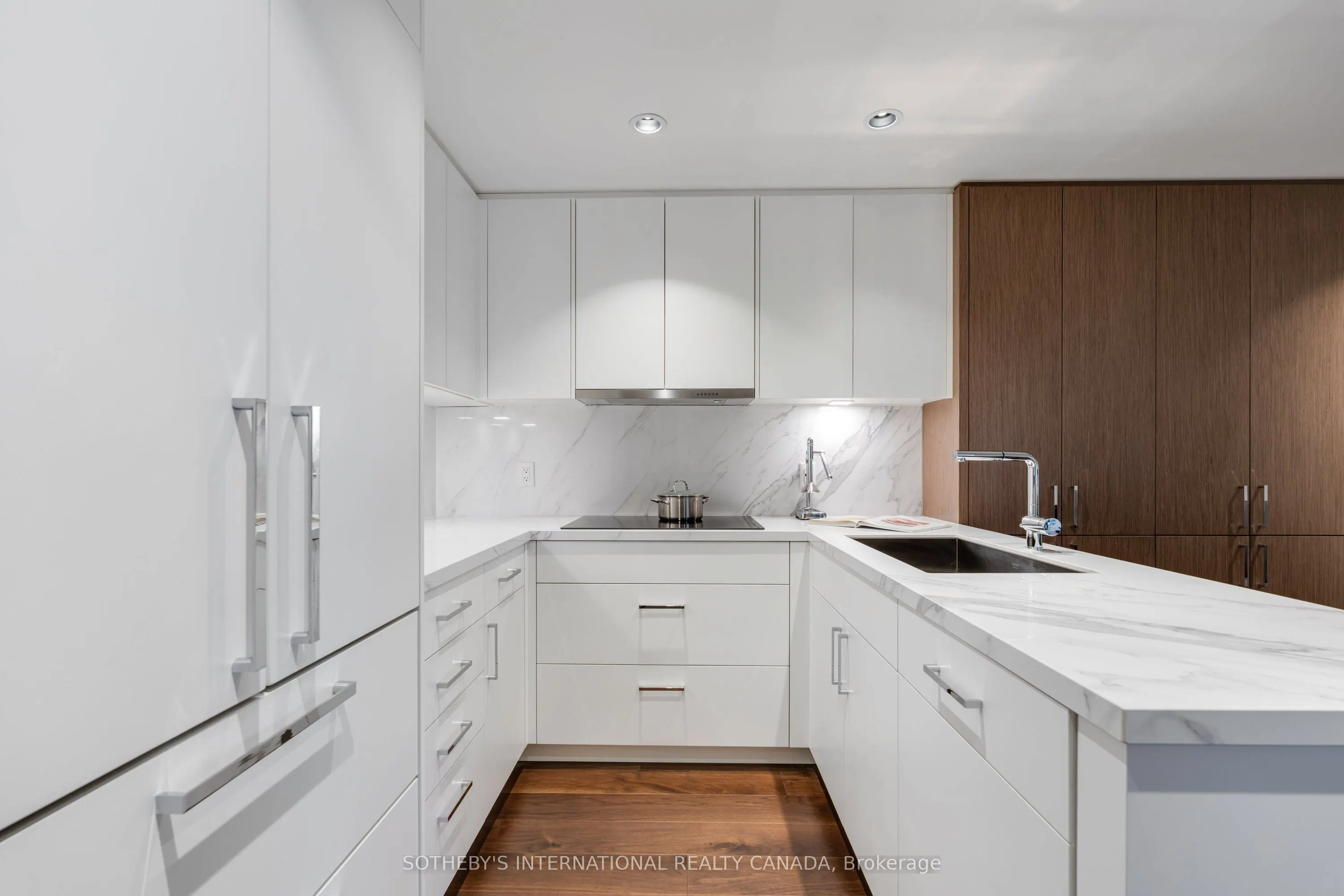 1 Benvenuto Place #320