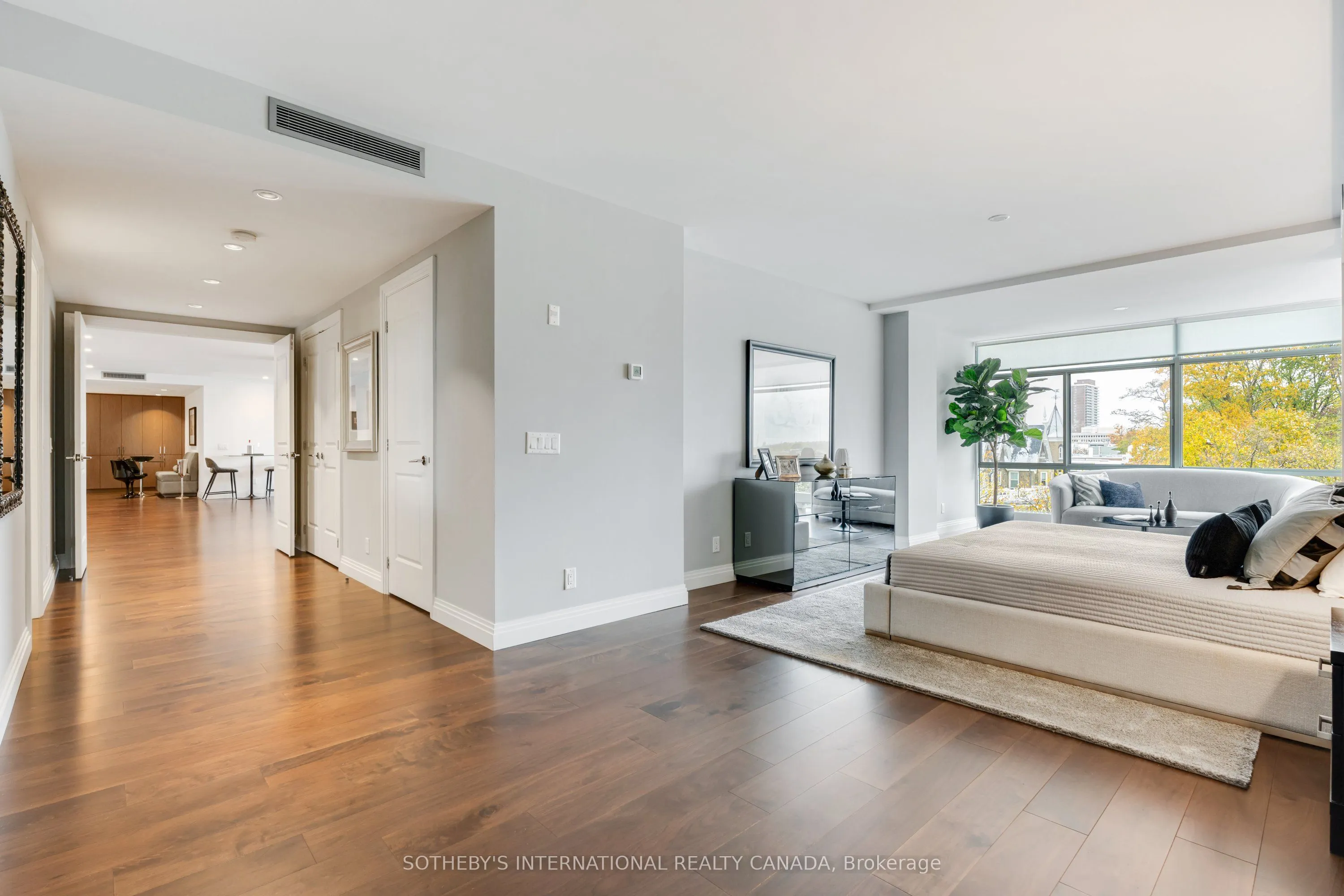 1 Benvenuto Place #320