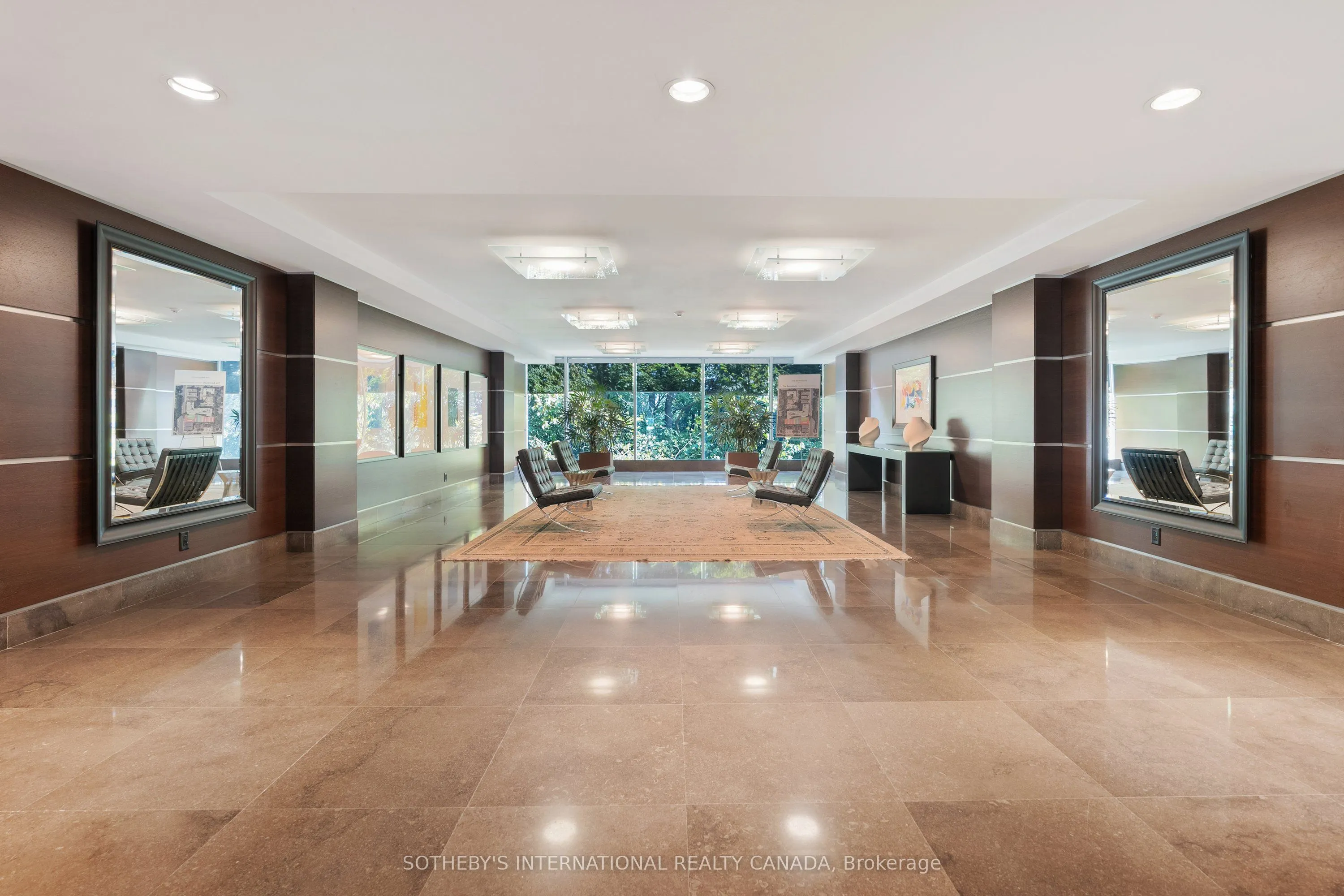 1 Benvenuto Place #320