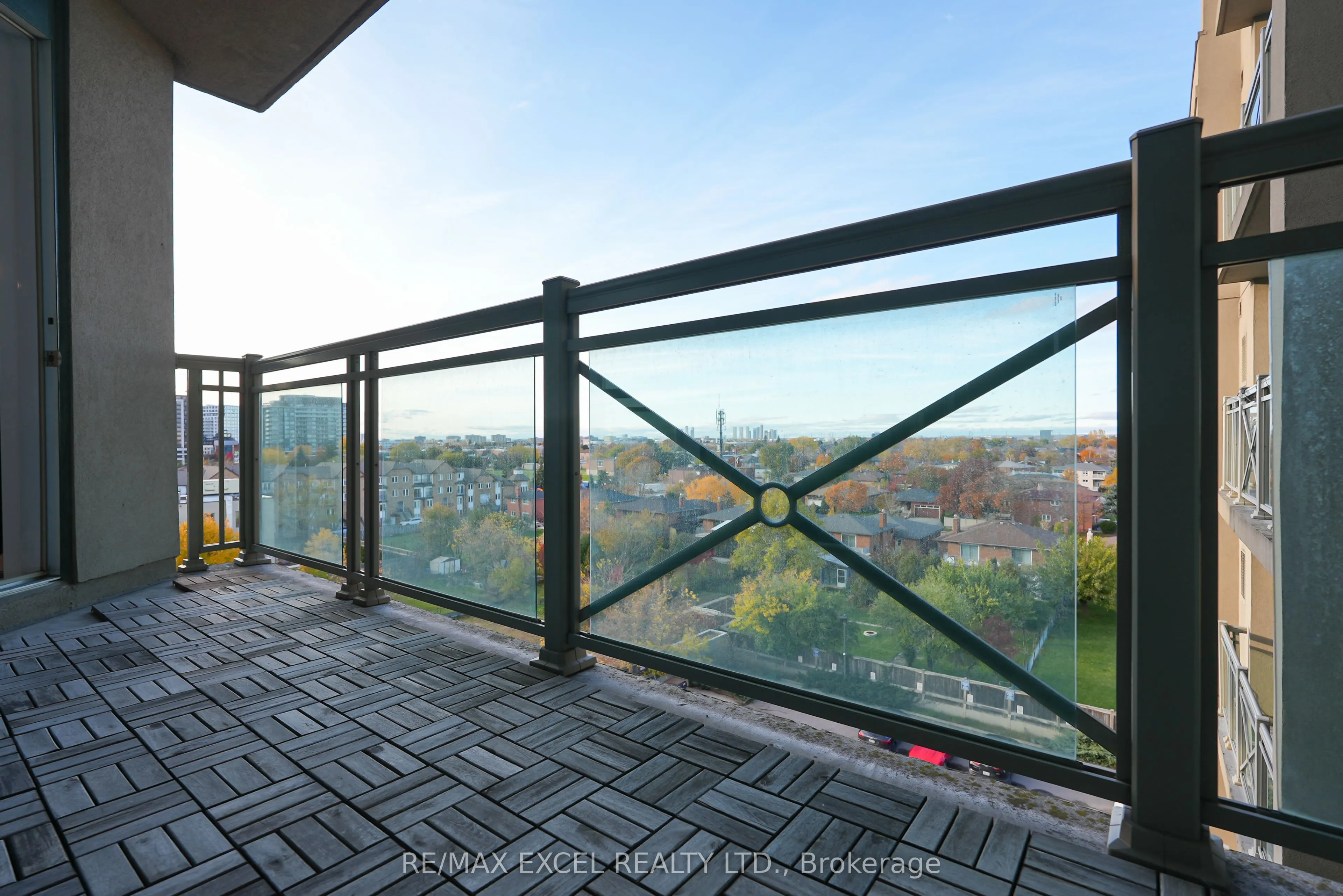 920 Sheppard Avenue W #711