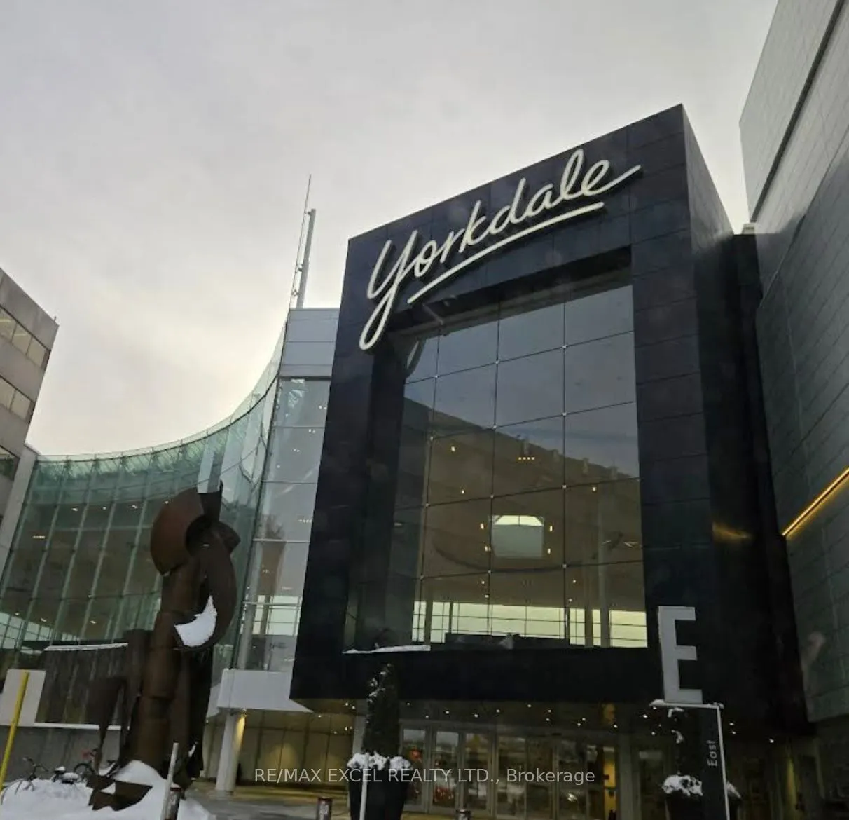 920 Sheppard Avenue W #711