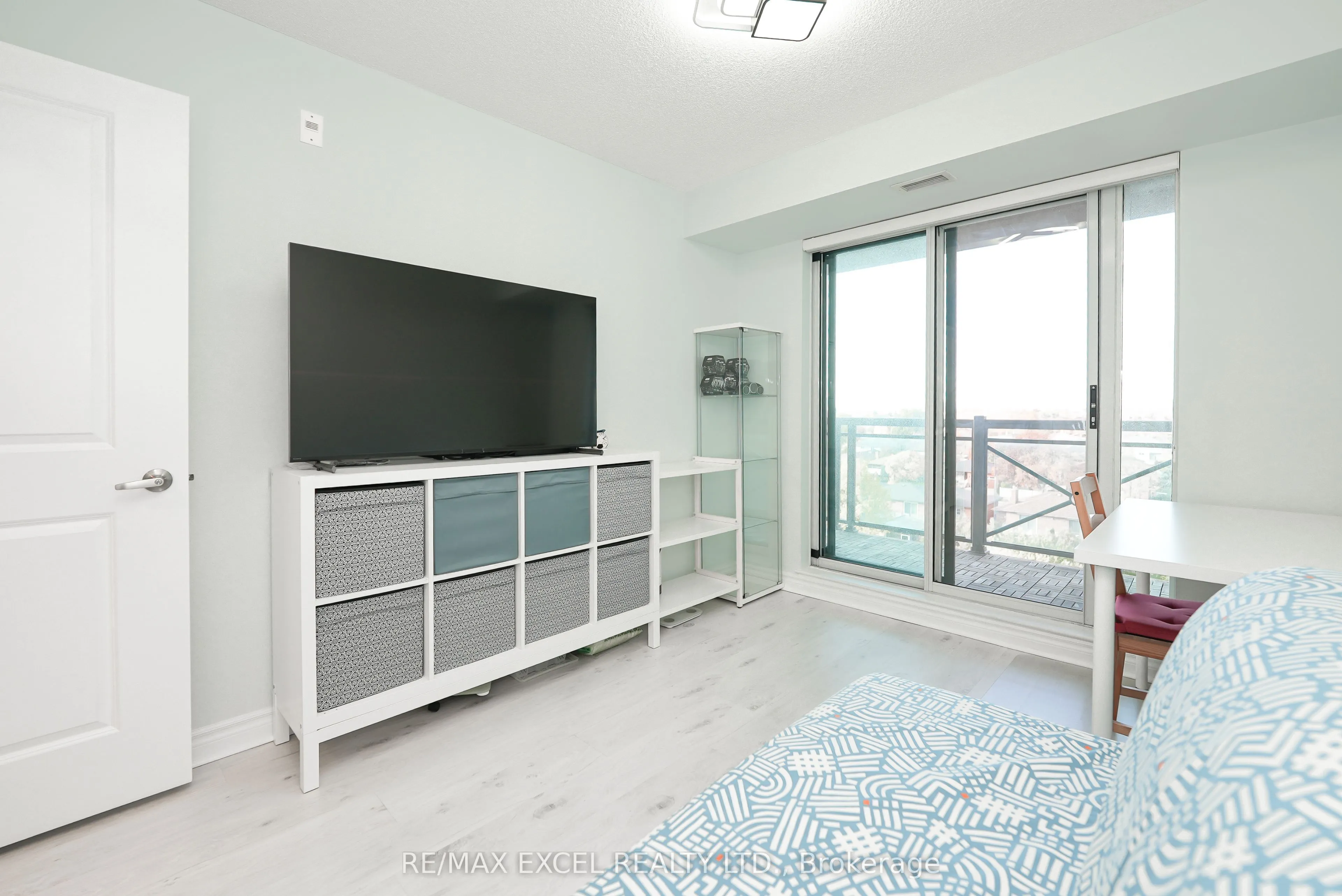 920 Sheppard Avenue W #711