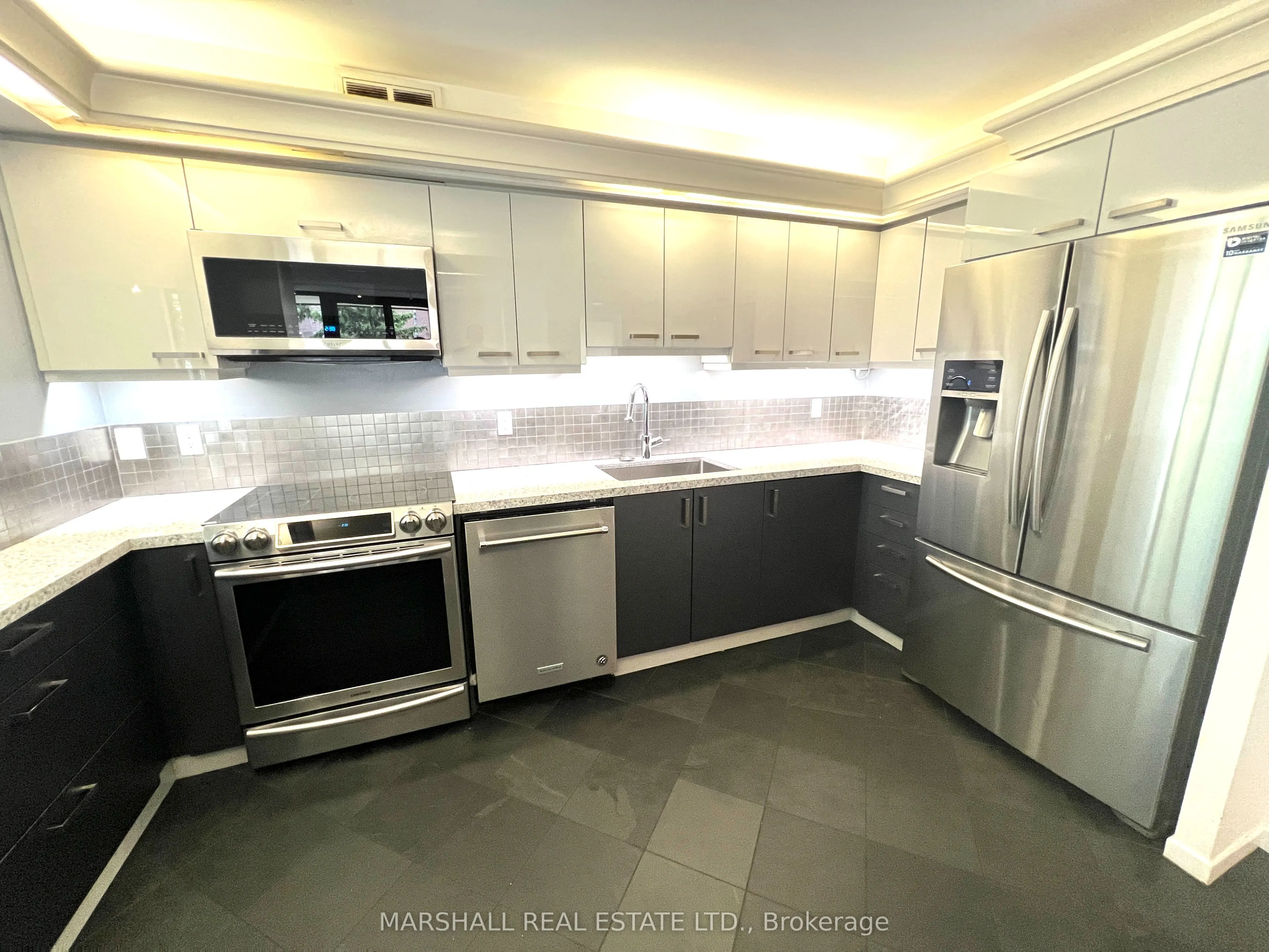 66 Collier Street #4A