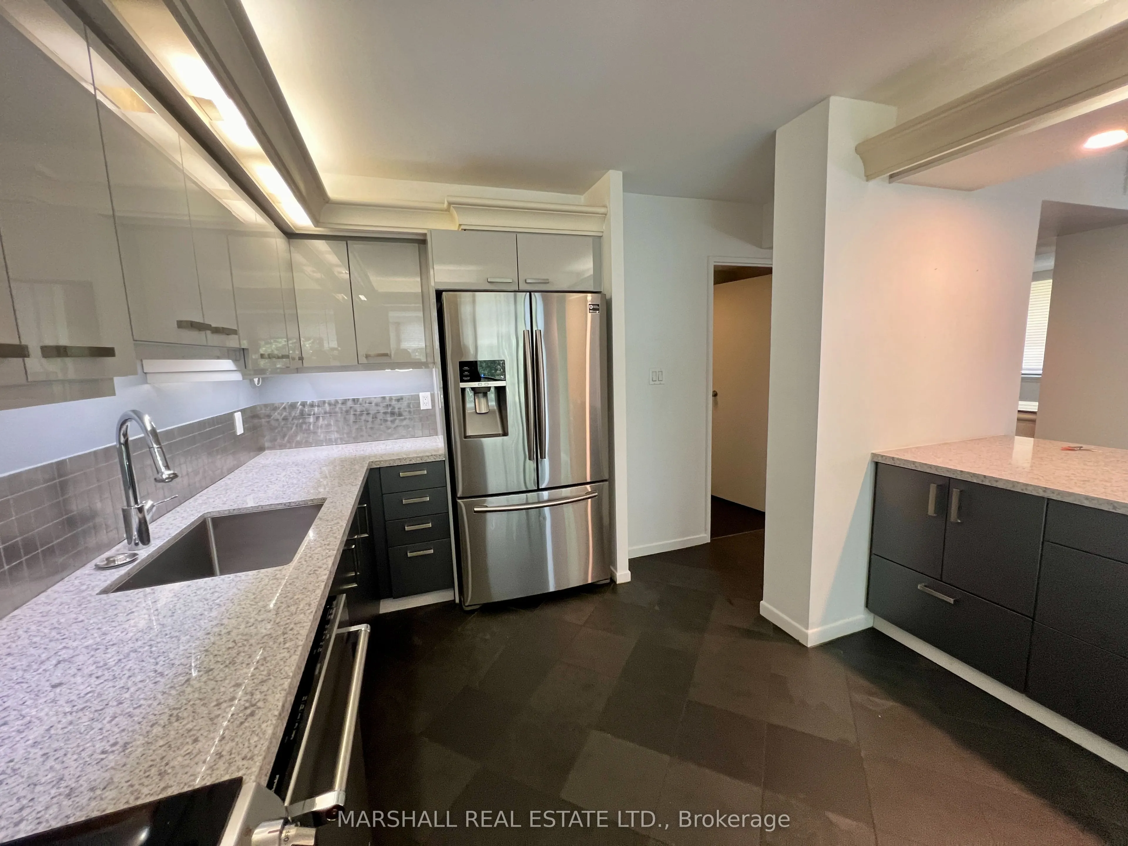 66 Collier Street #4A
