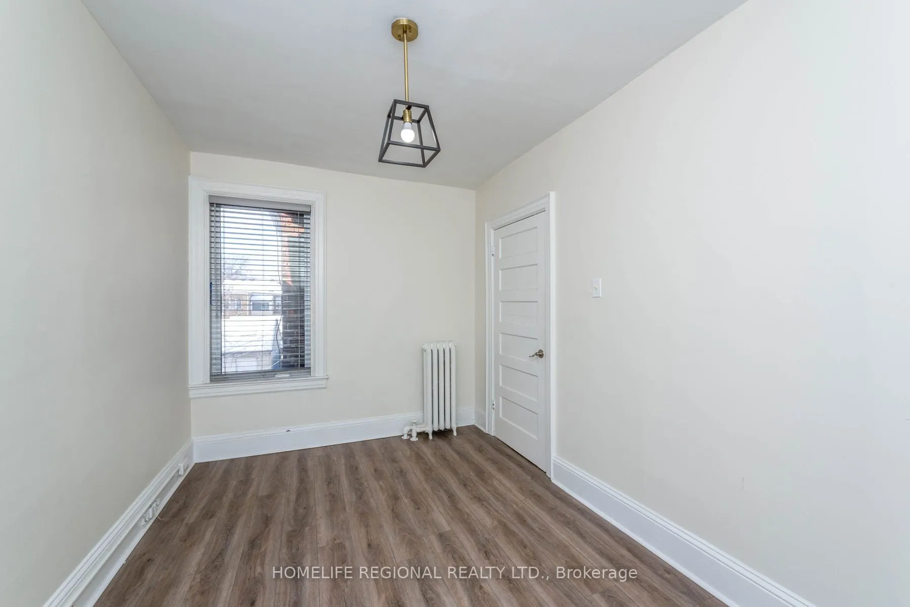 200 Roxton Road