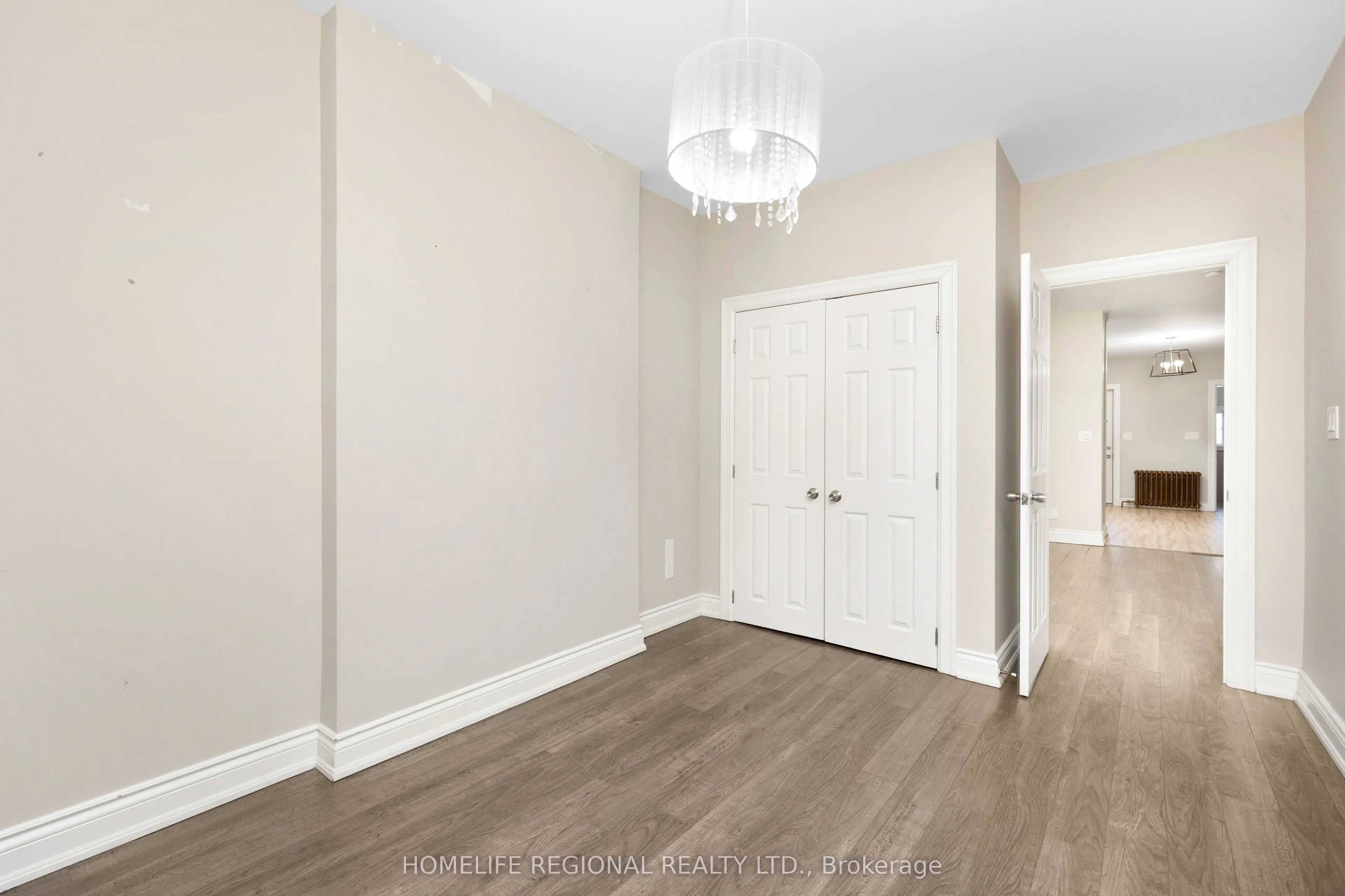 200 Roxton Road