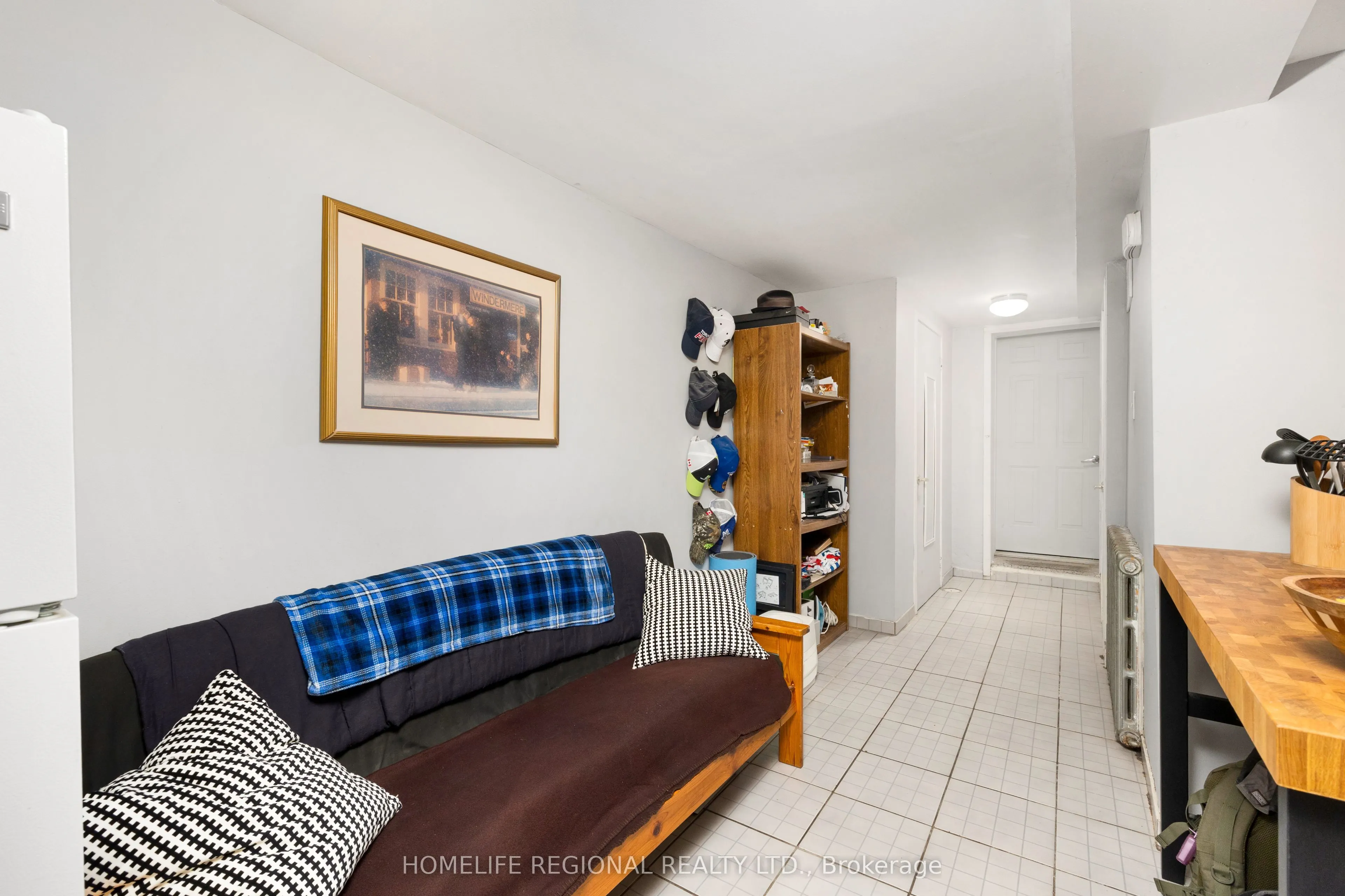 200 Roxton Road