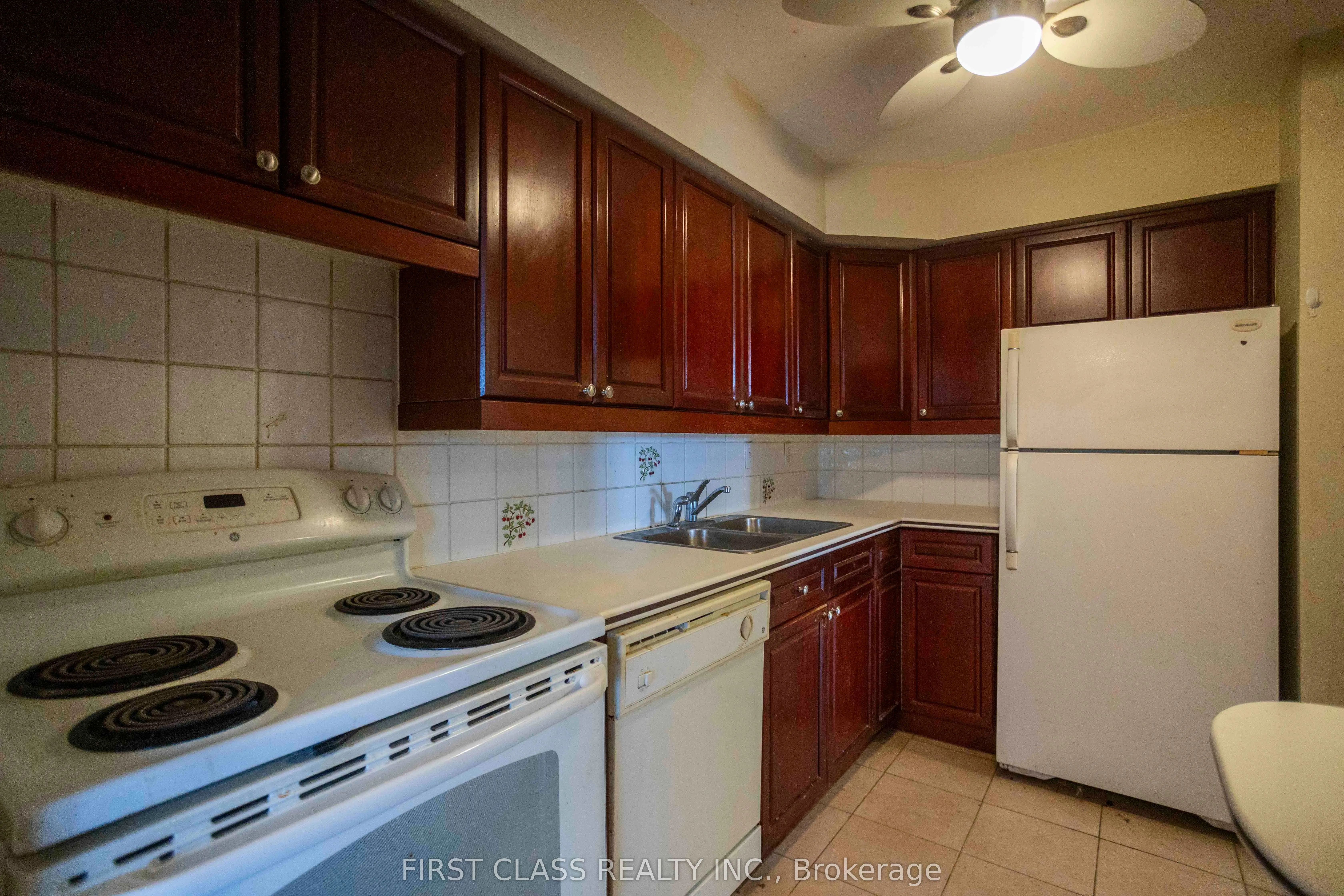 1338 York Mills Road #711
