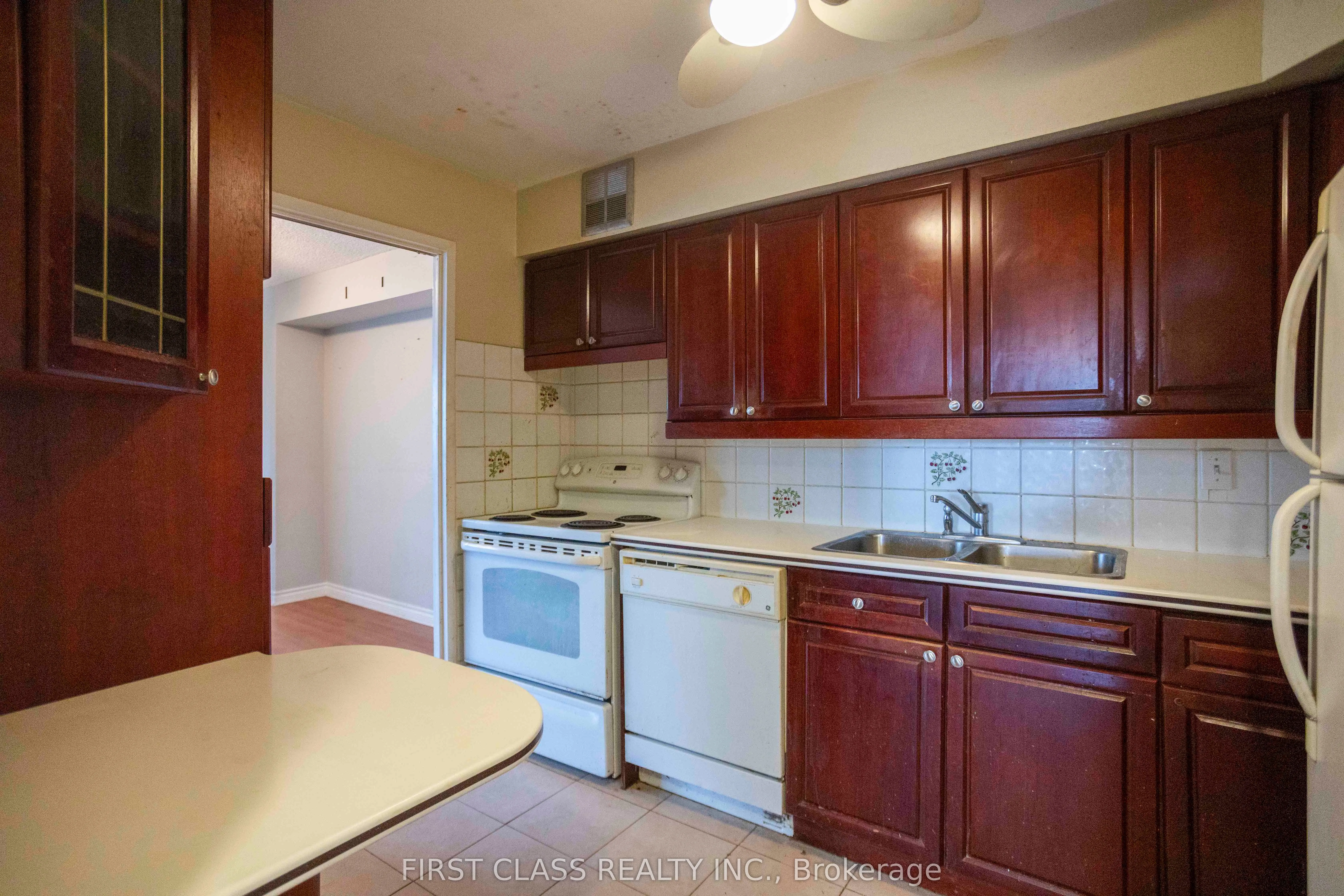 1338 York Mills Road #711