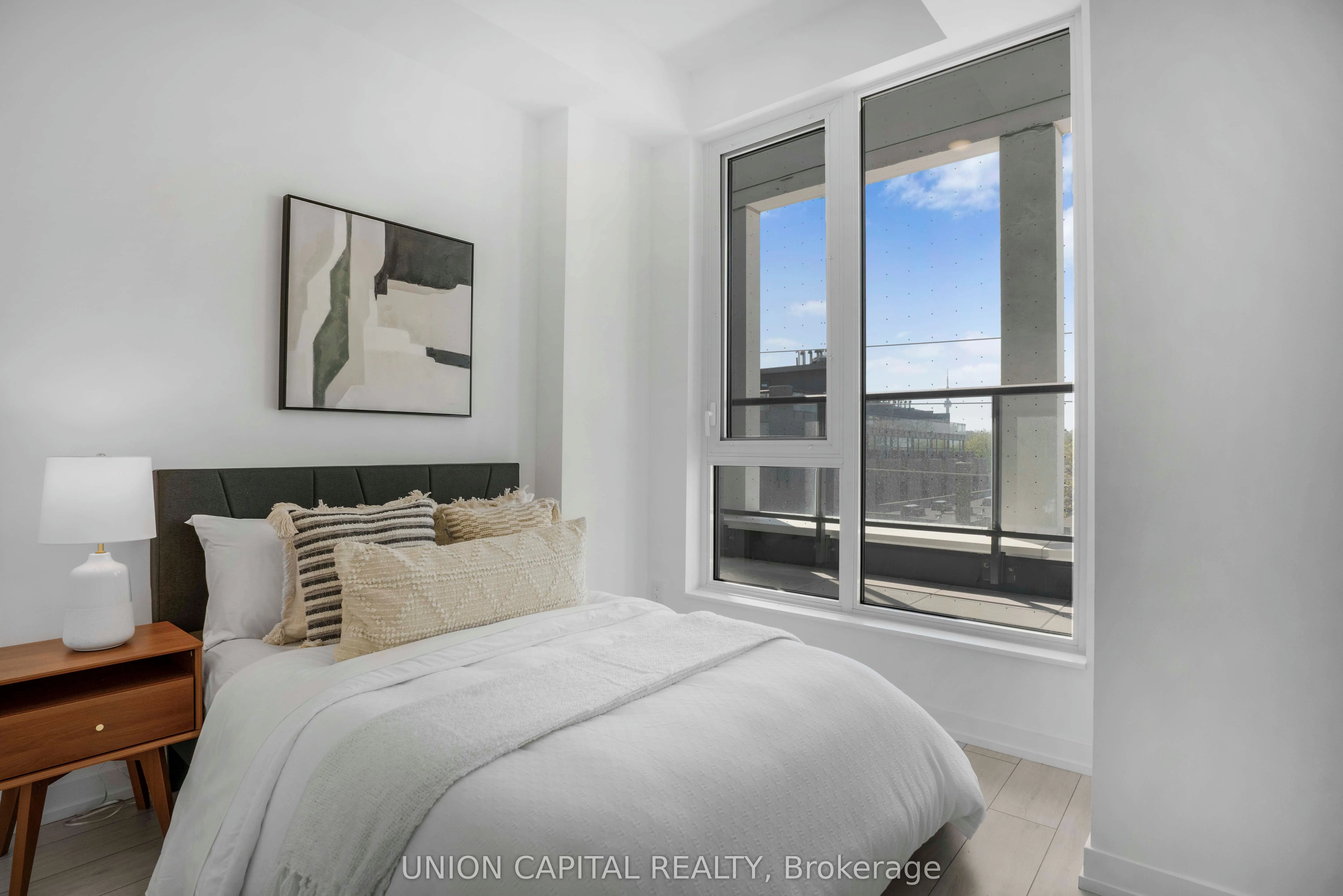 500 Dupont Street #319