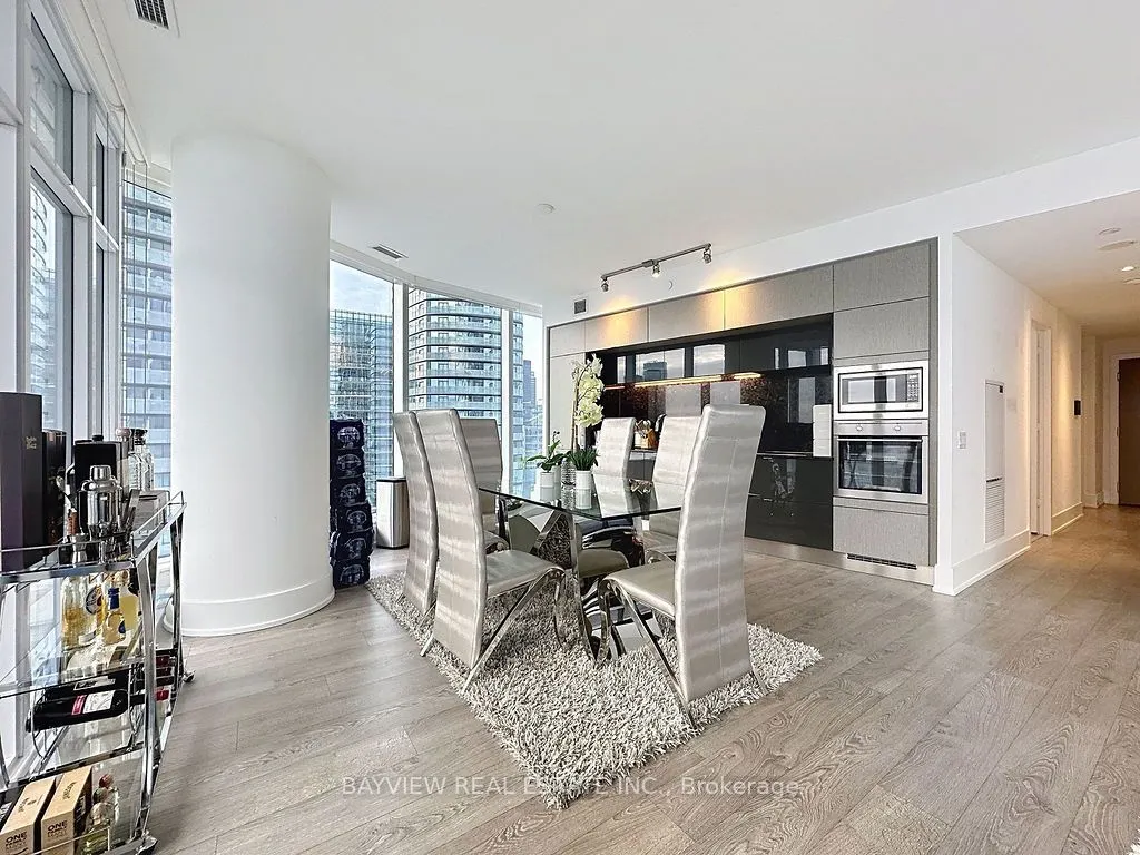 10 York Street #4110