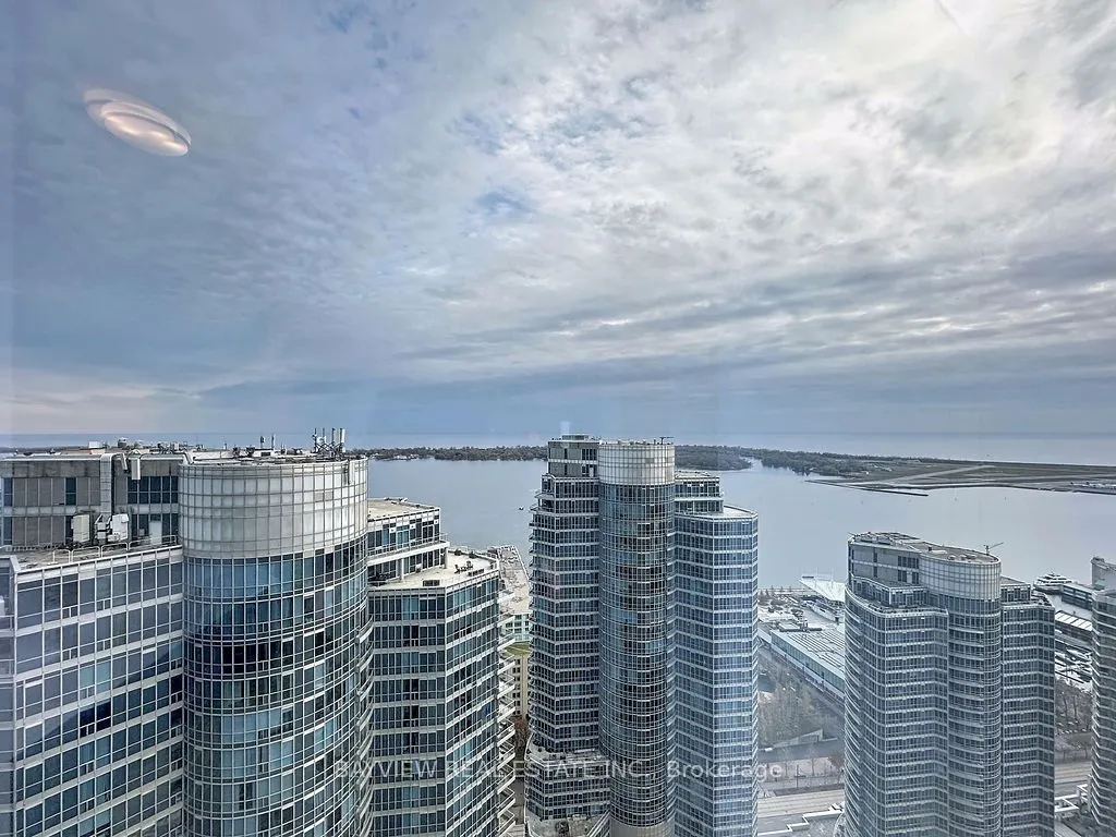 10 York Street #4110