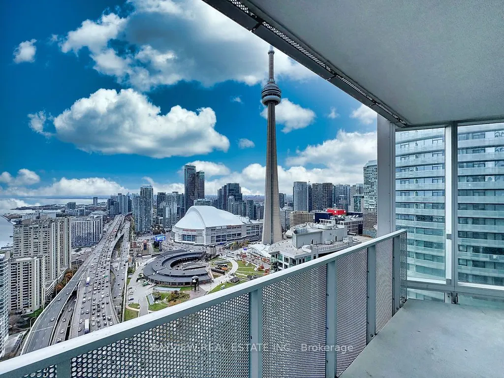 10 York Street #4110