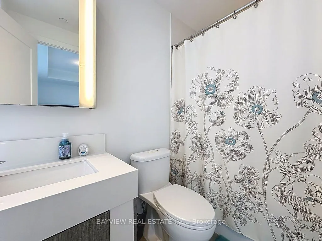 10 York Street #4110