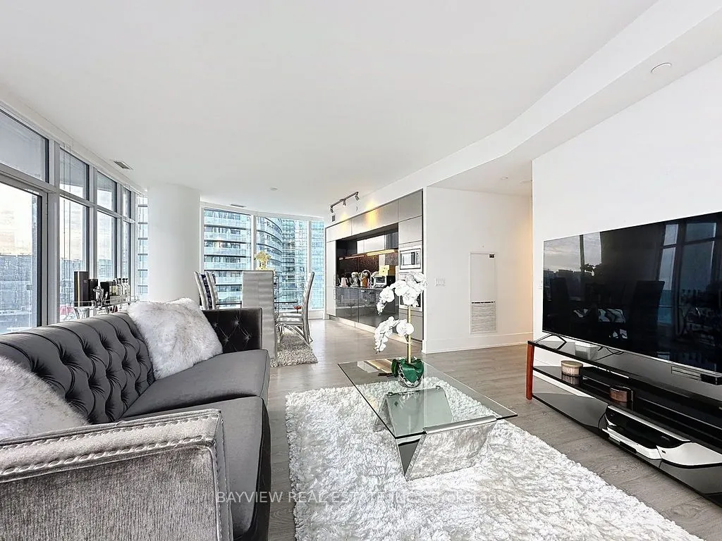10 York Street #4110