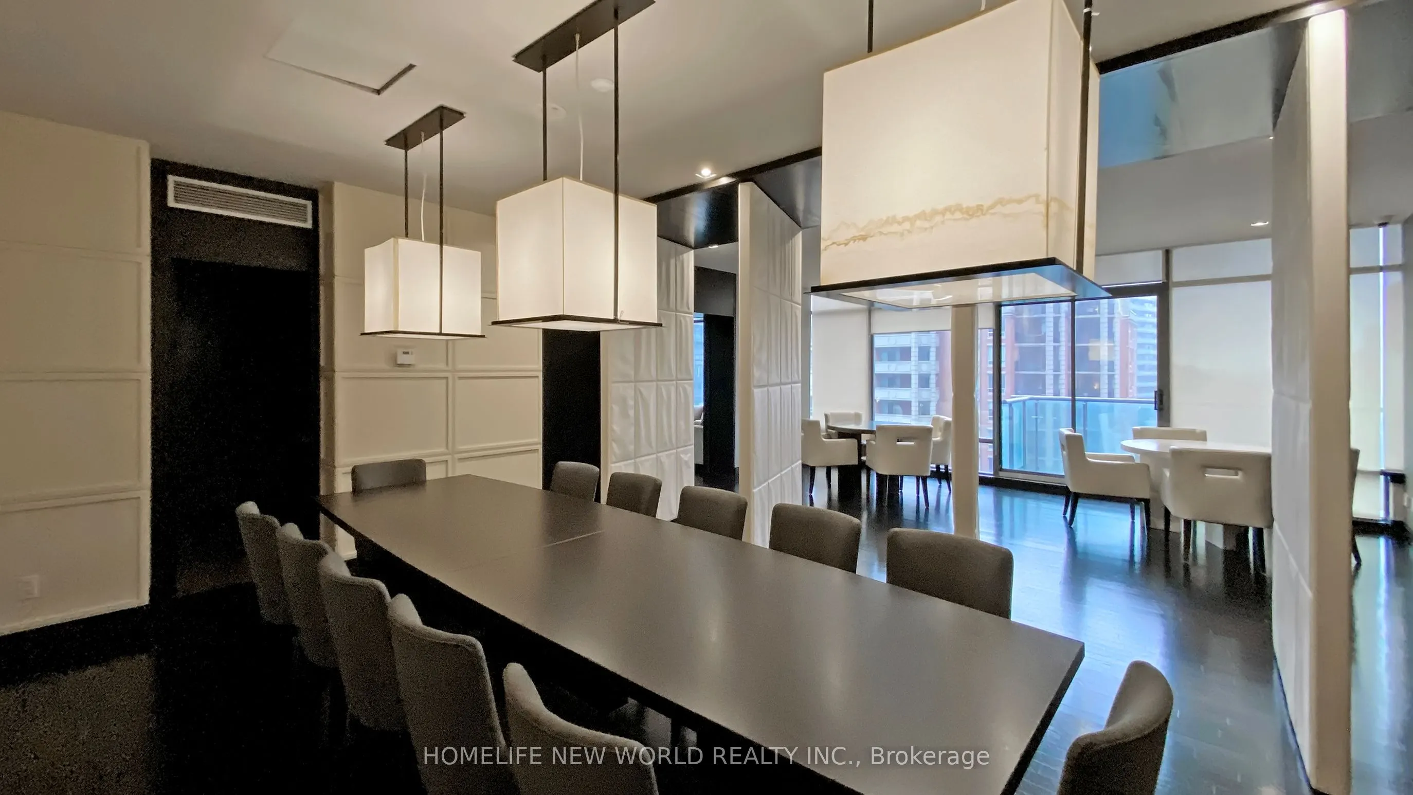 18 Yorkville Avenue #312