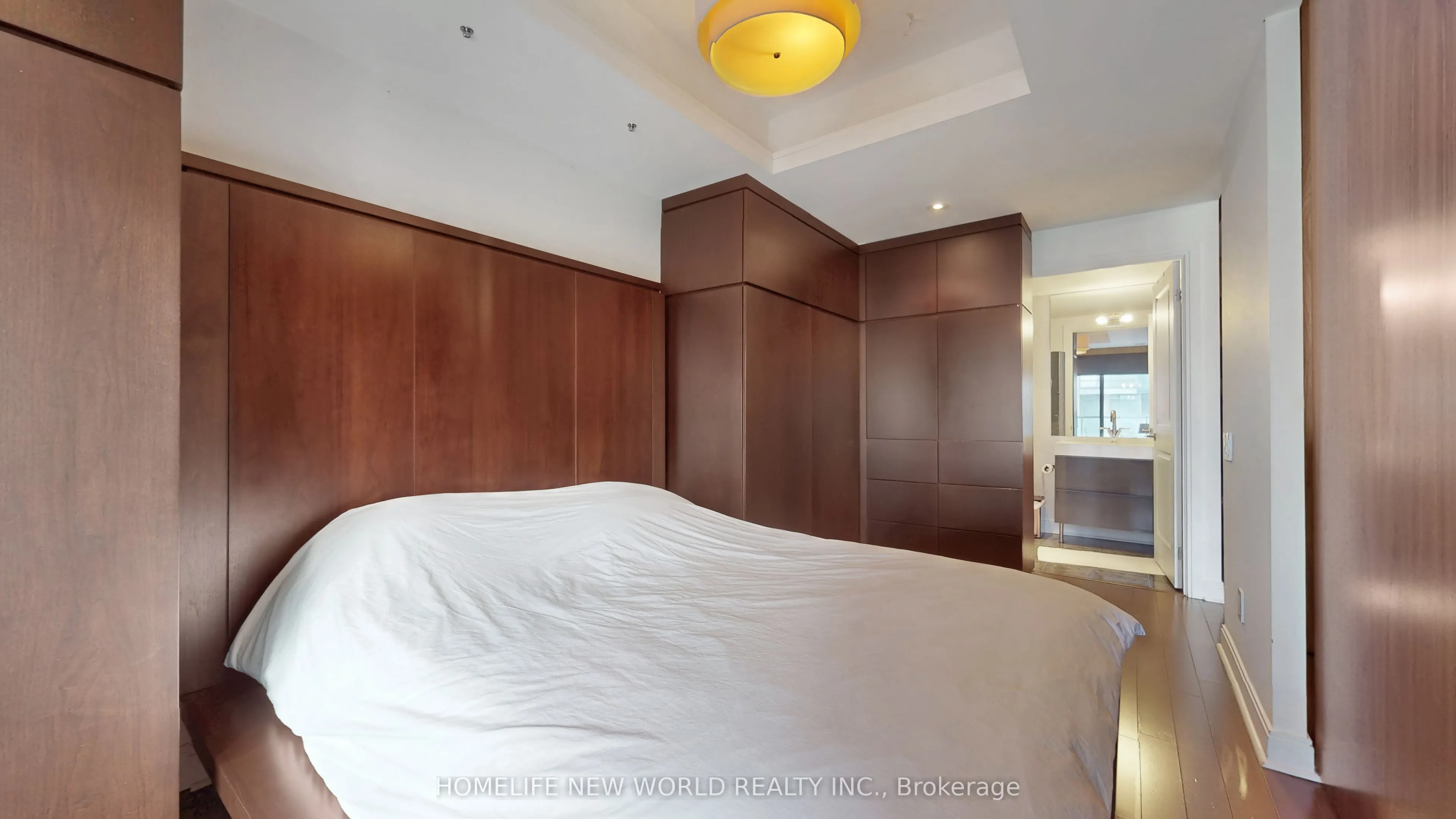 18 Yorkville Avenue #312