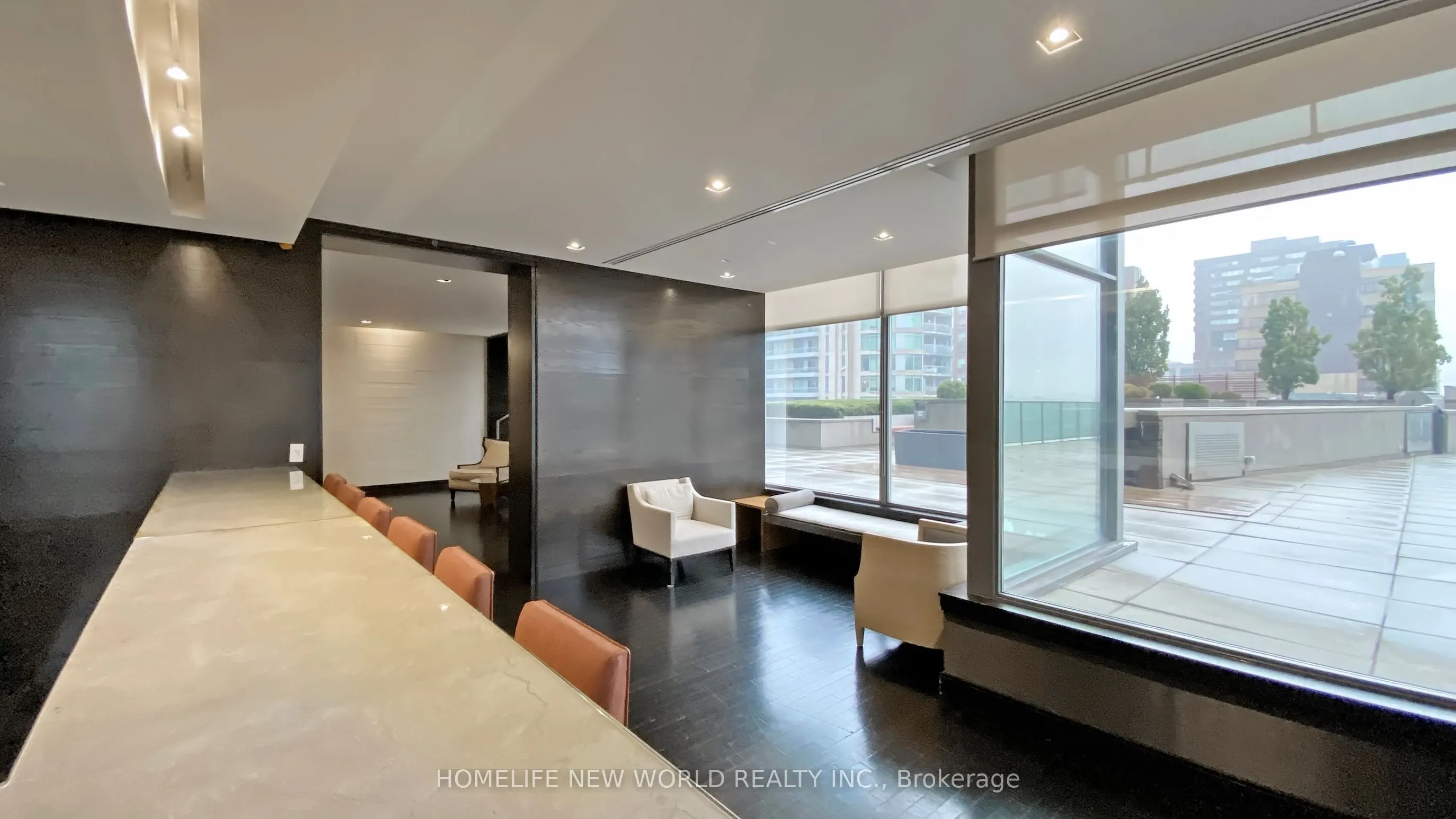 18 Yorkville Avenue #312