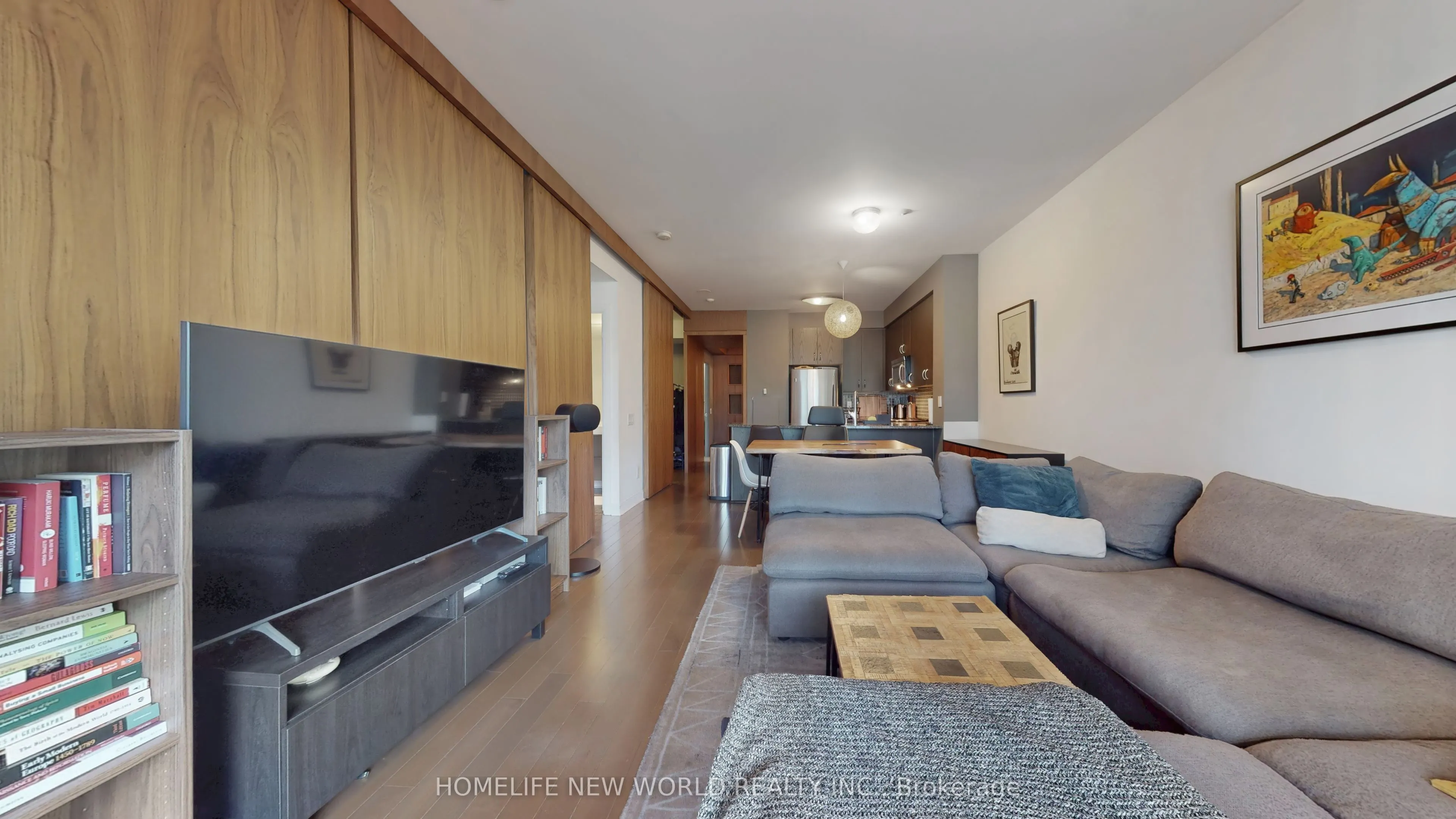 18 Yorkville Avenue #312