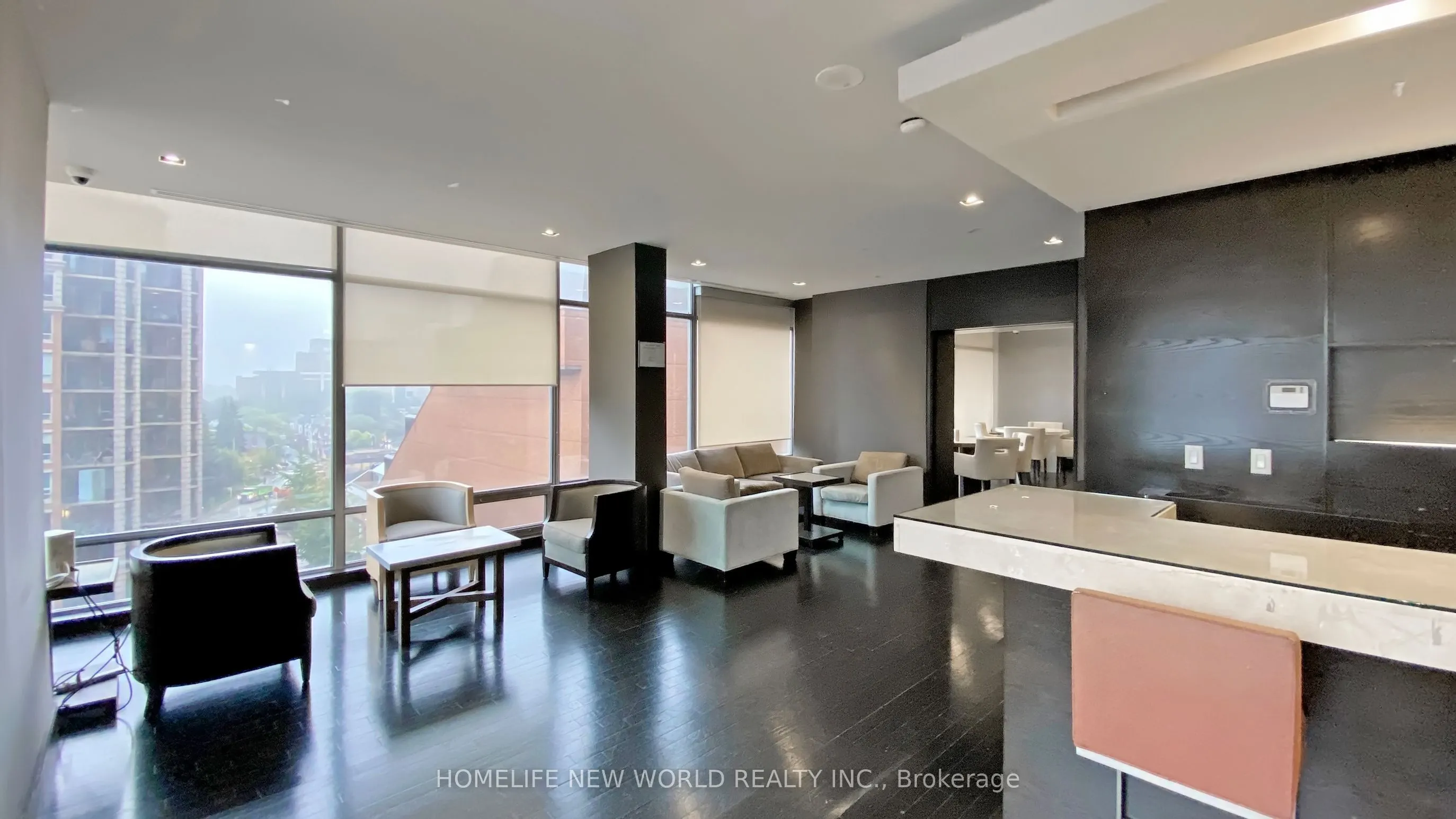 18 Yorkville Avenue #312