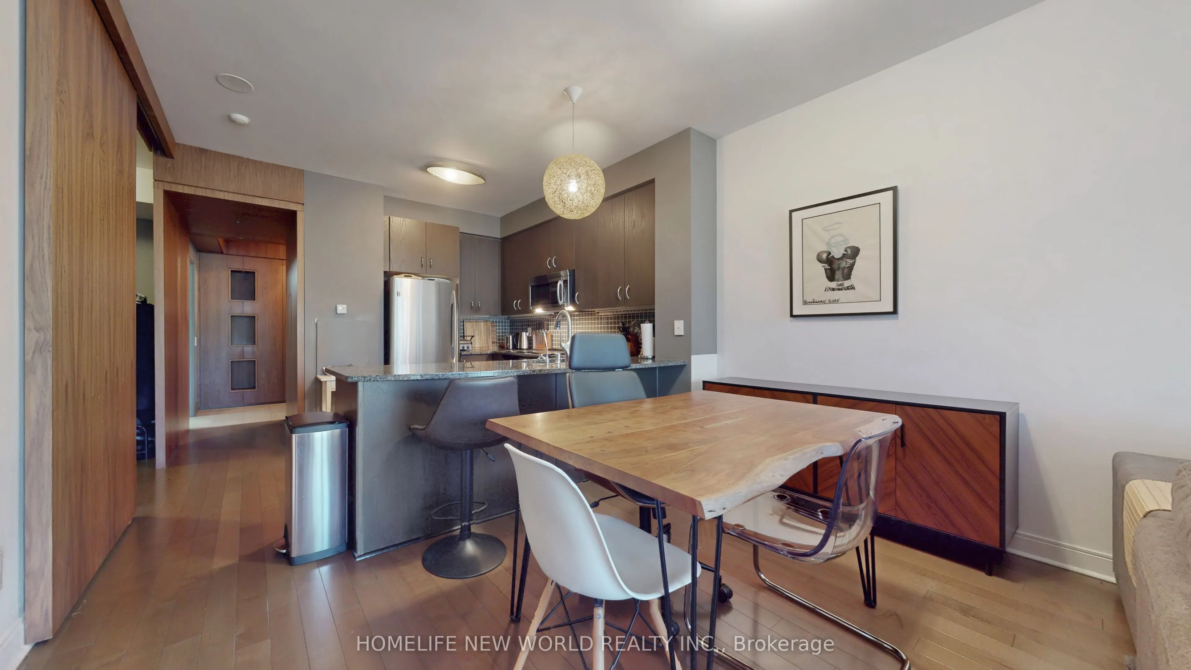 18 Yorkville Avenue #312