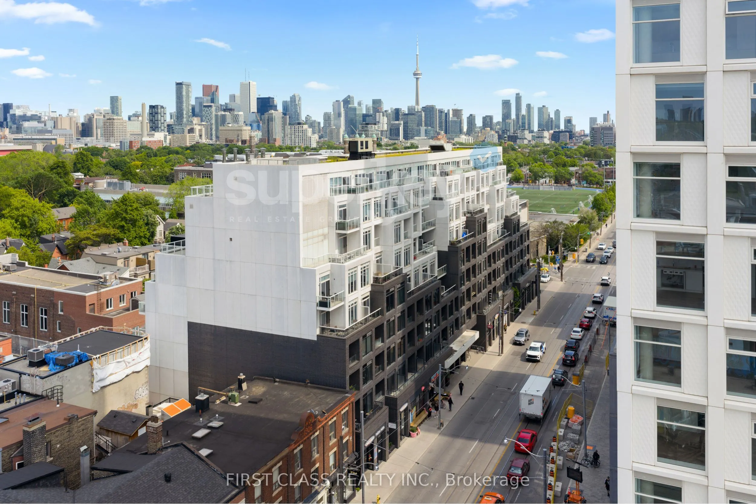 783 Bathurst Street #413