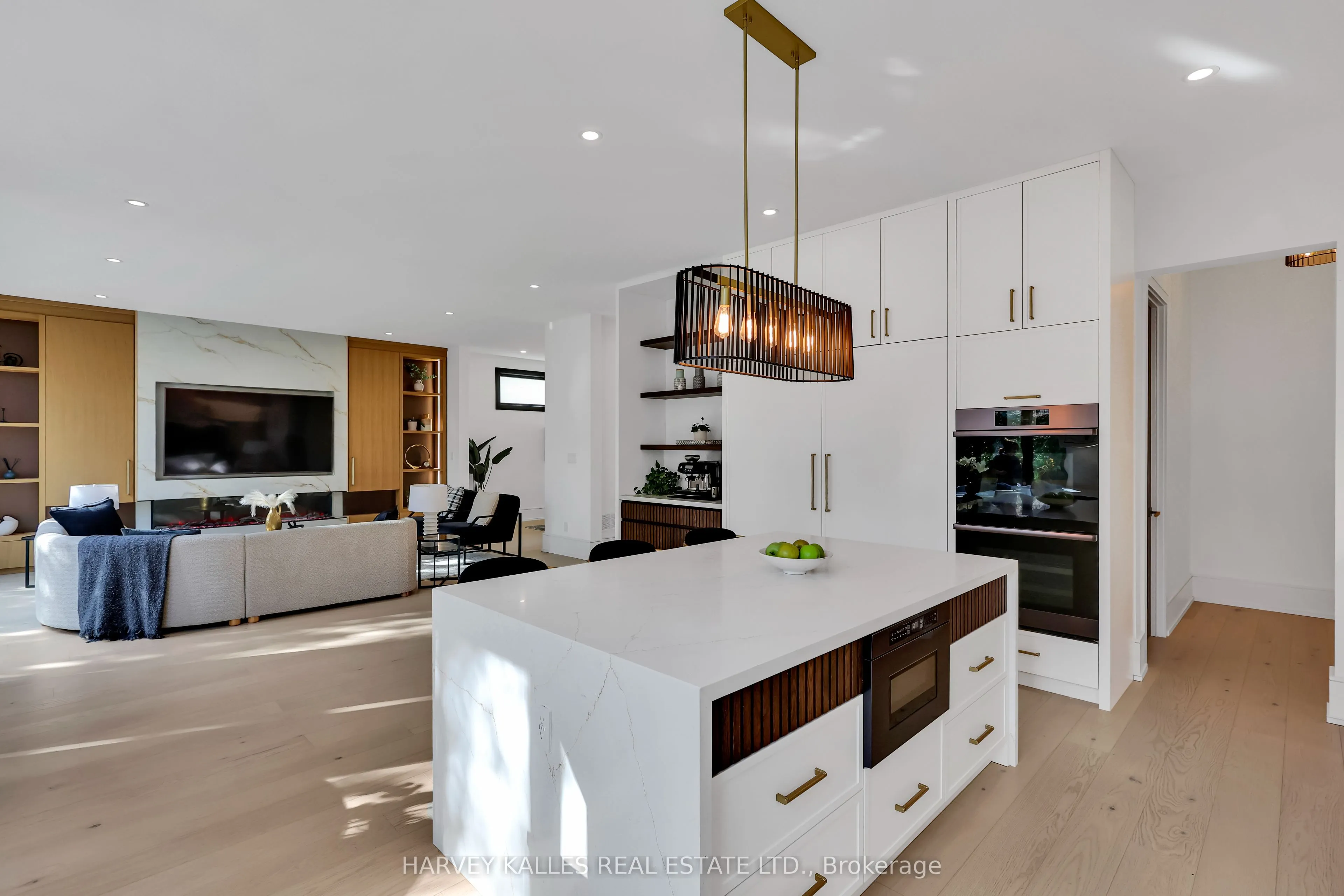 159 Cortleigh Boulevard