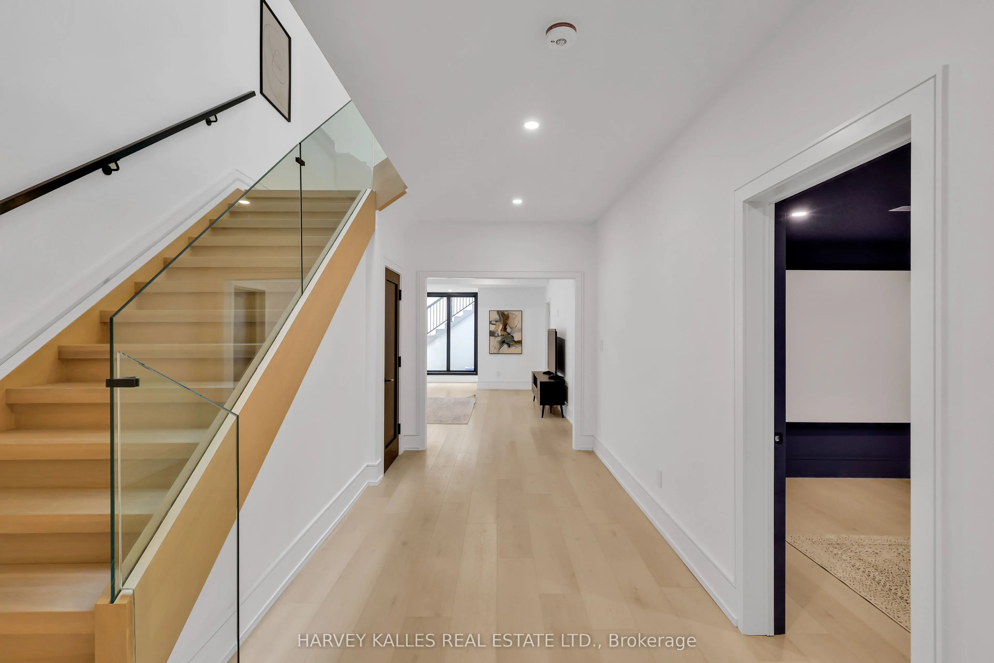 159 Cortleigh Boulevard