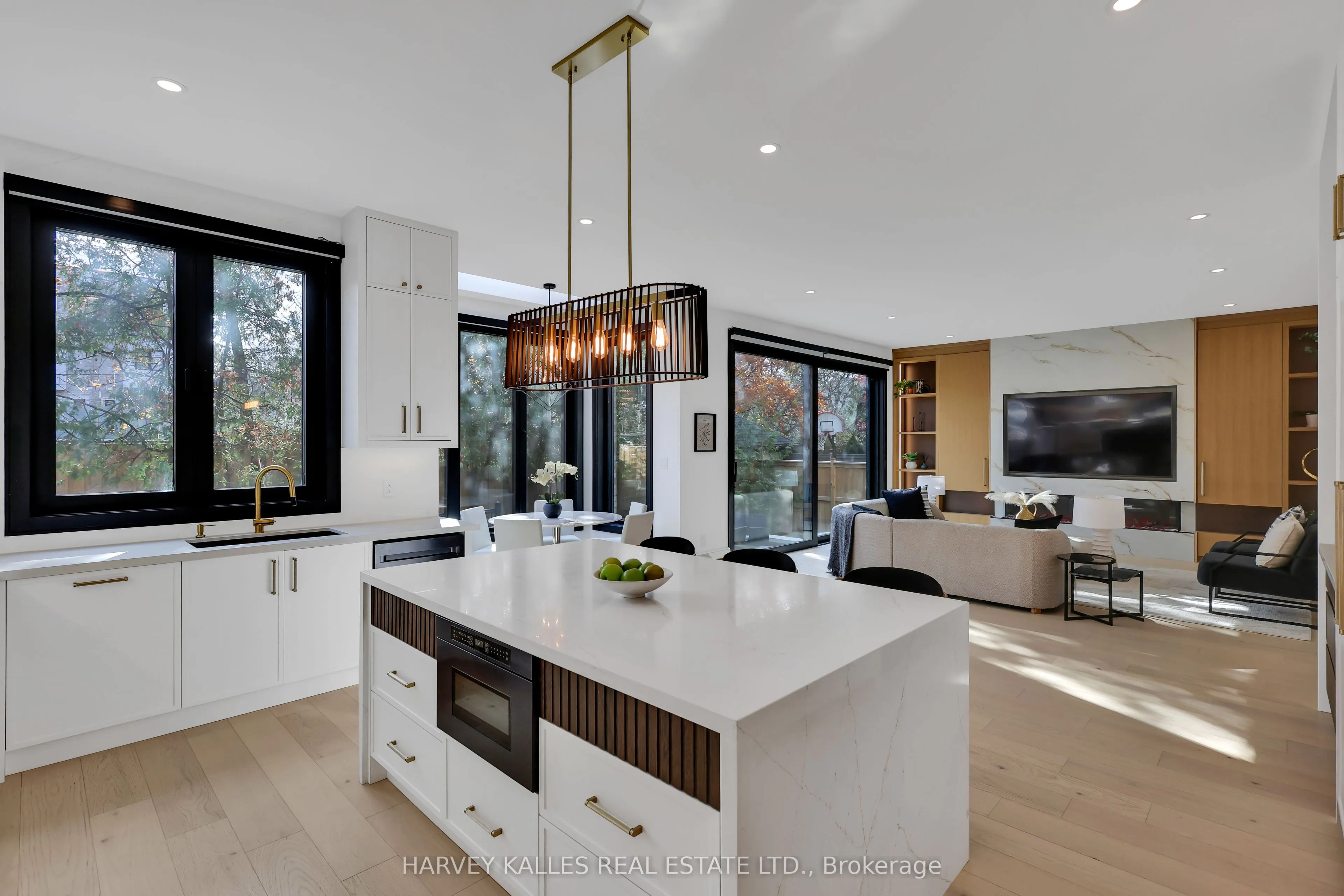 159 Cortleigh Boulevard