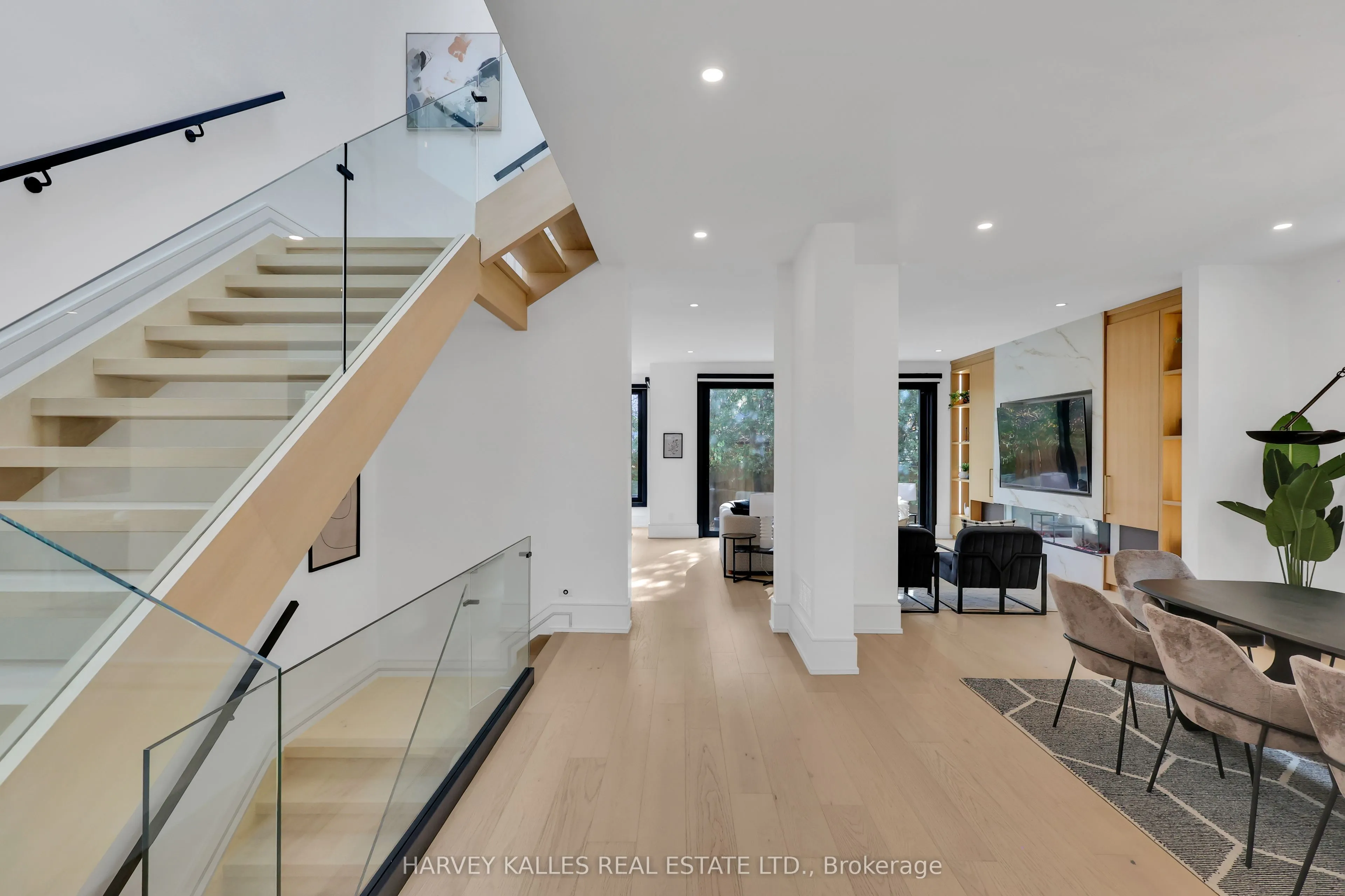 159 Cortleigh Boulevard