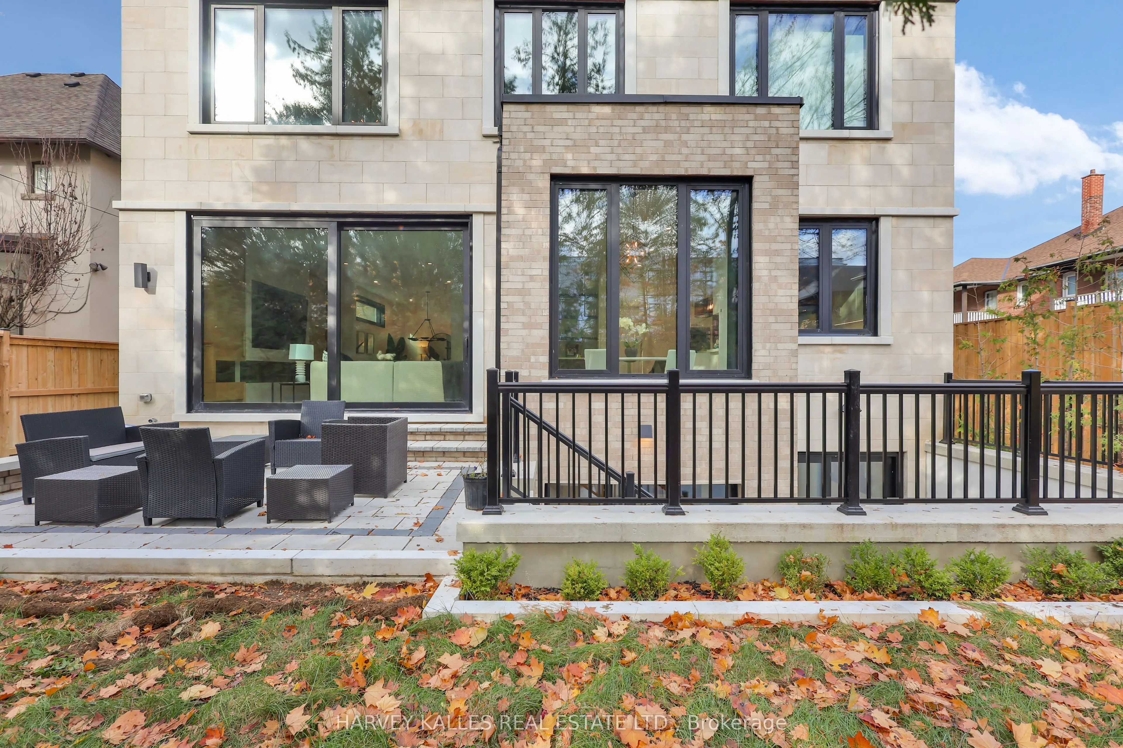 159 Cortleigh Boulevard
