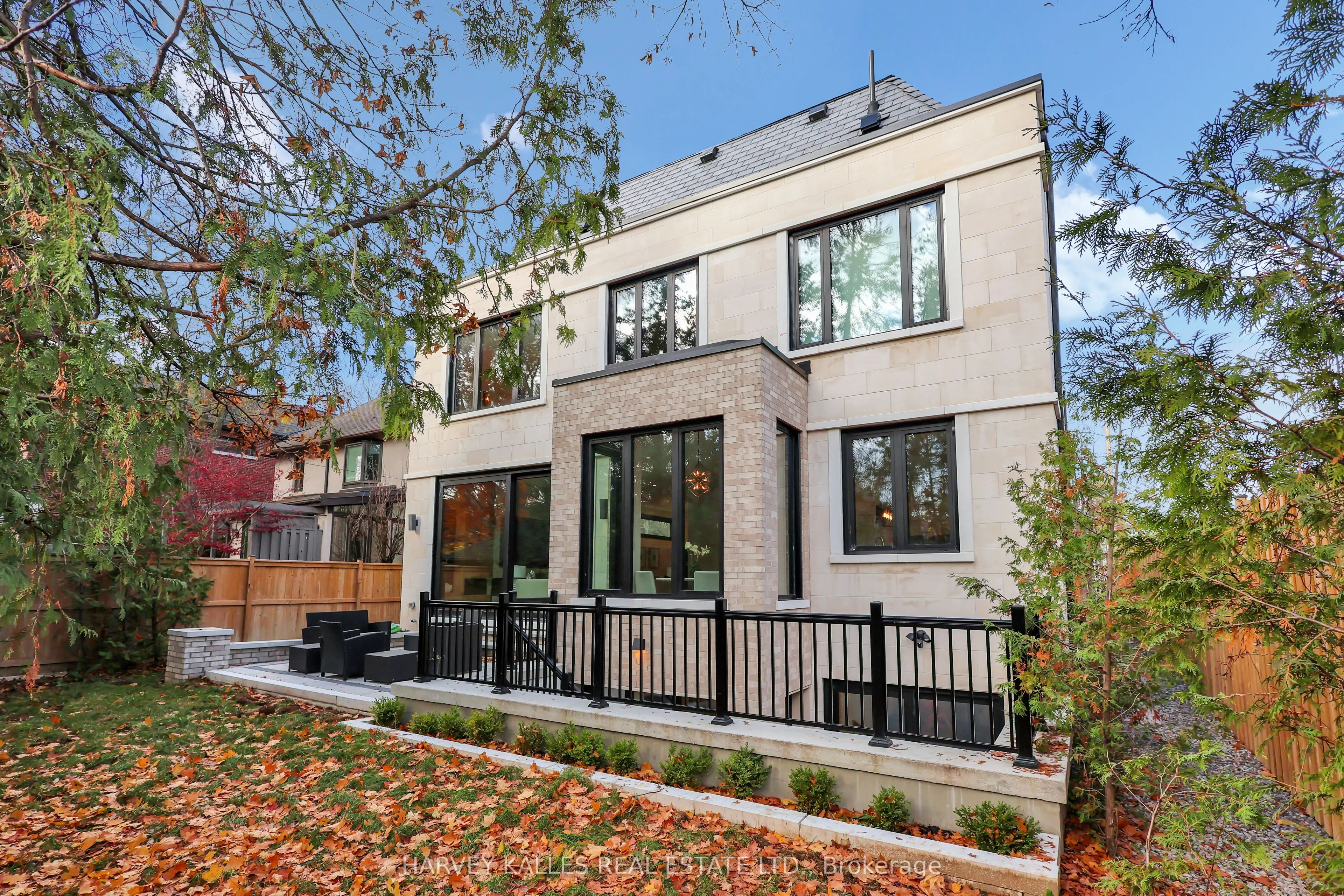159 Cortleigh Boulevard