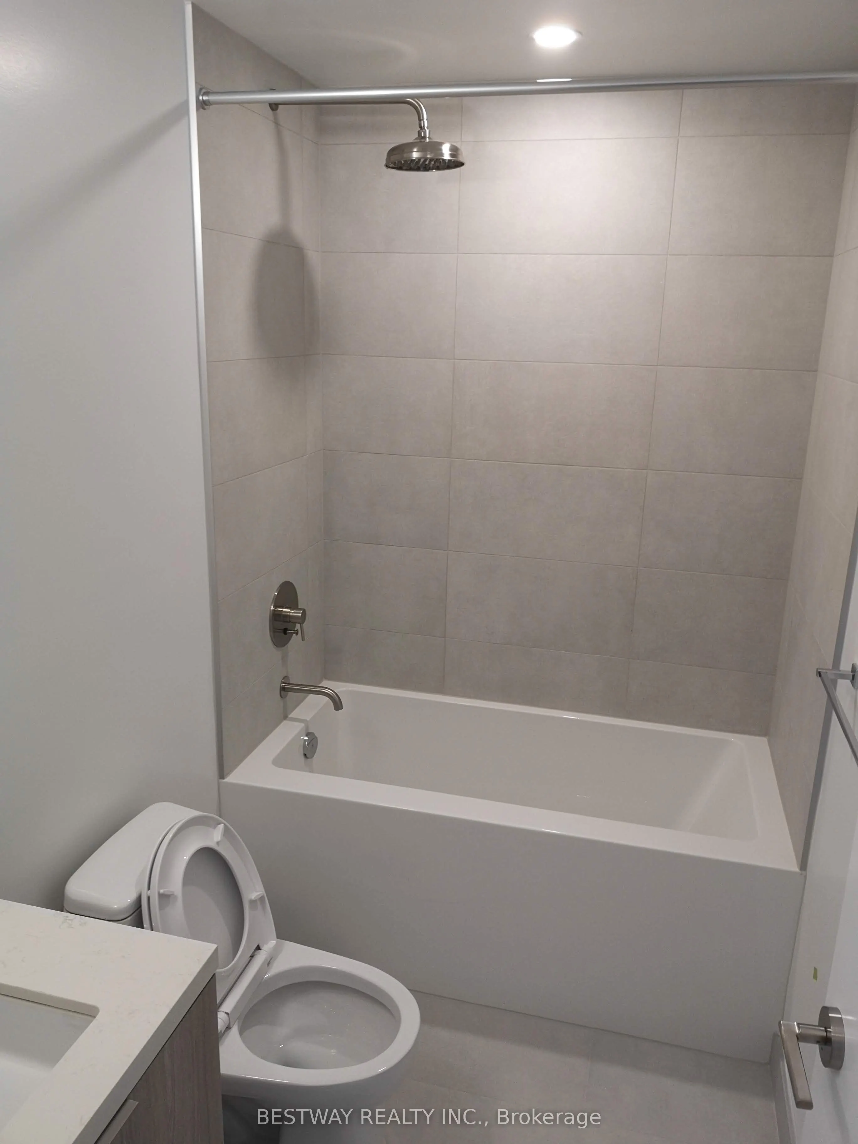 2020 Bathurst Street #1611