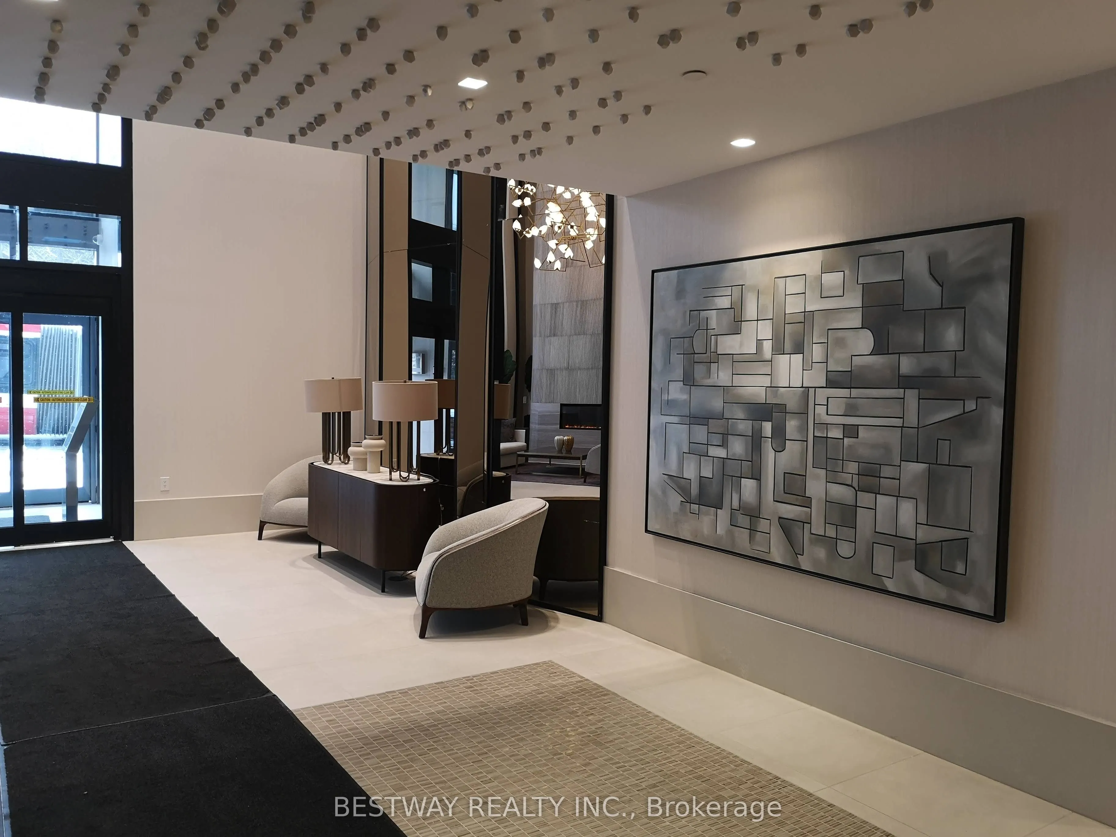 2020 Bathurst Street #1611