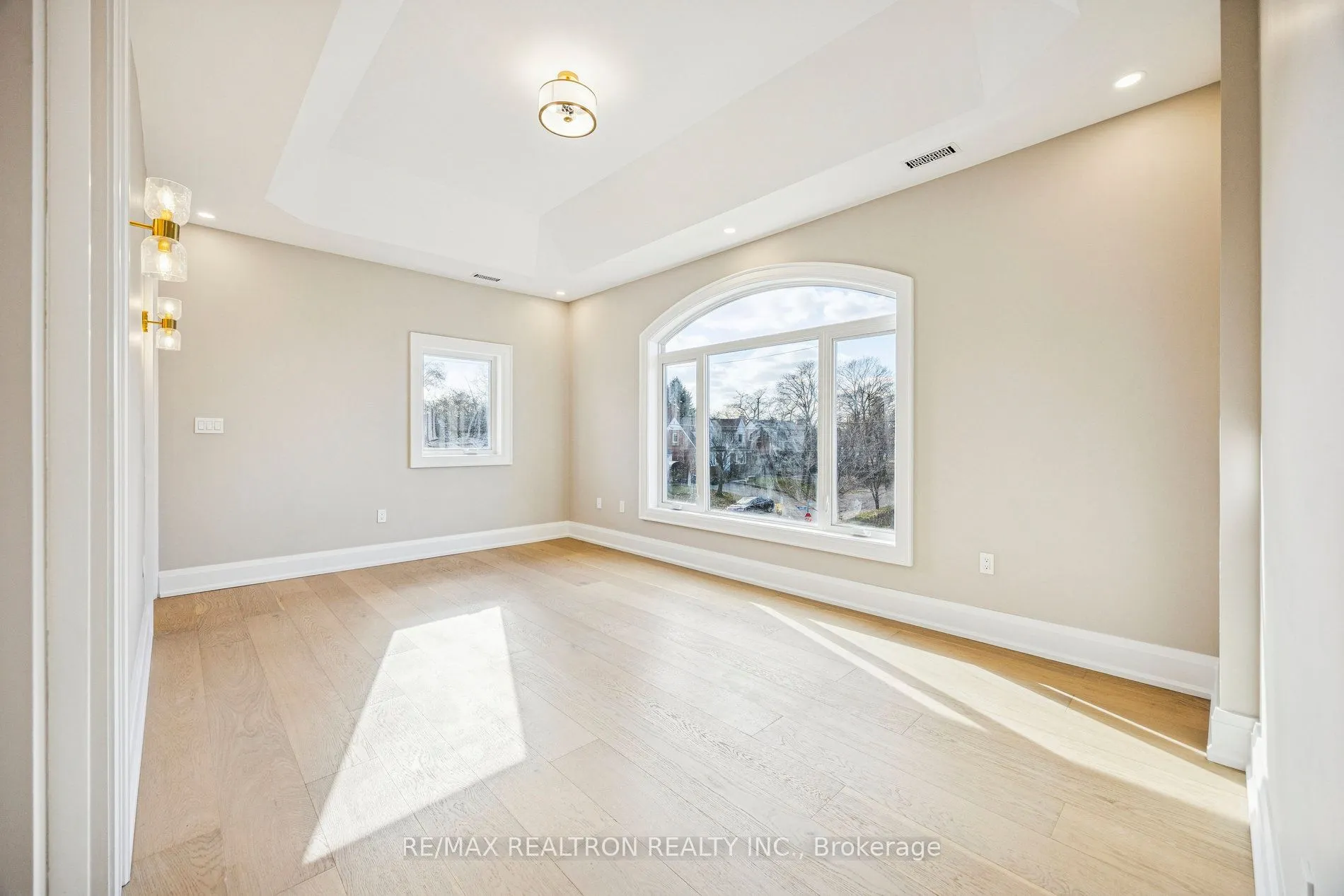 1 Lynnhaven Road