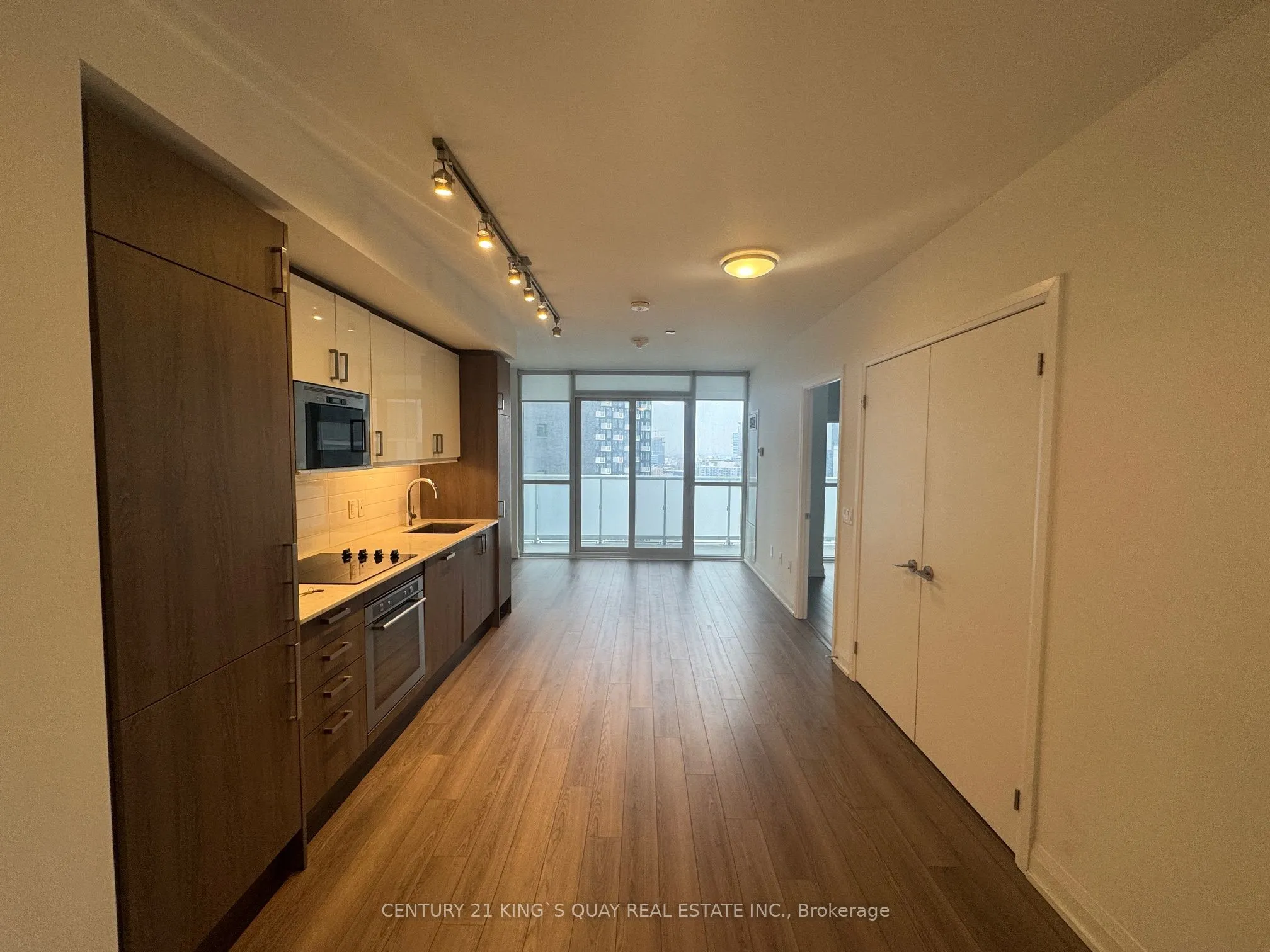 77 Mutual Street #2103