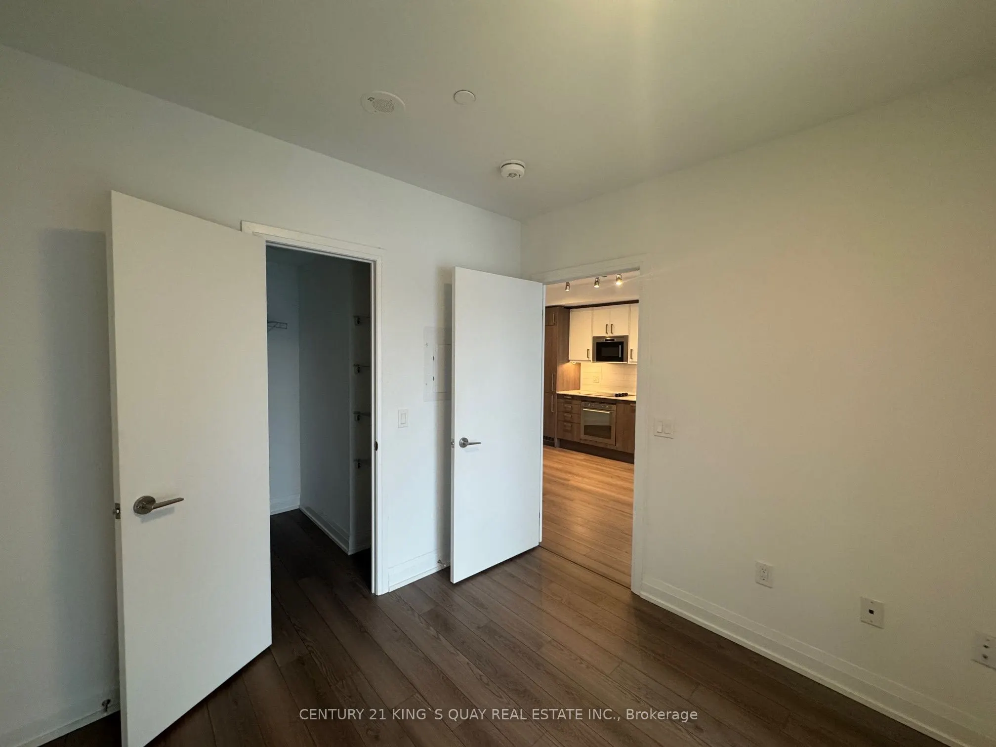 77 Mutual Street #2103