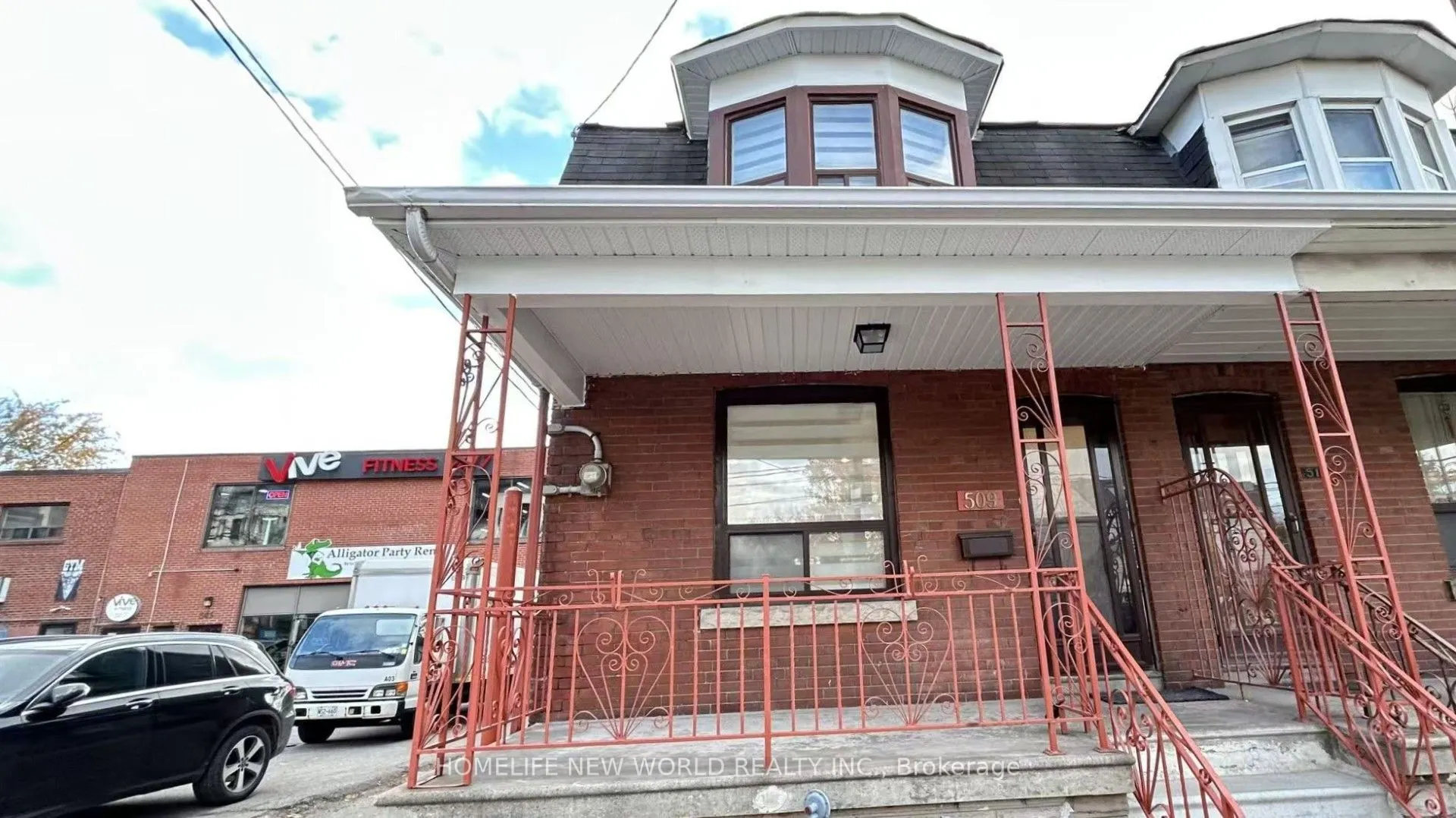 509 Dupont Street