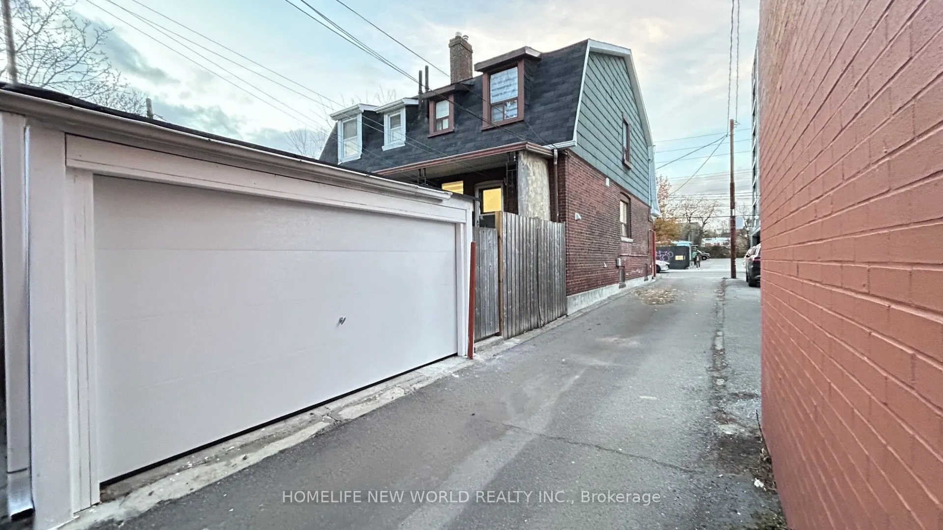 509 Dupont Street