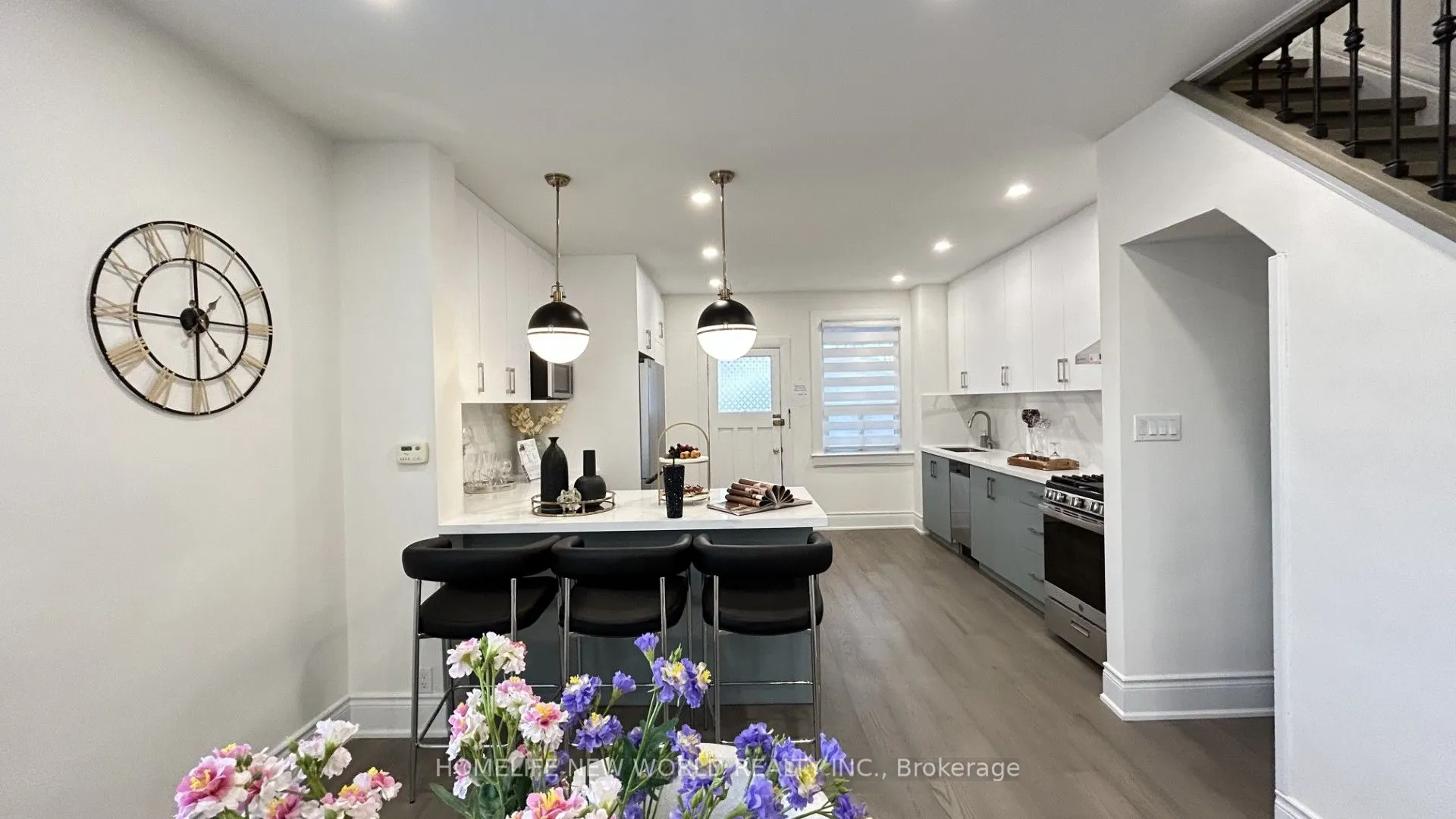509 Dupont Street