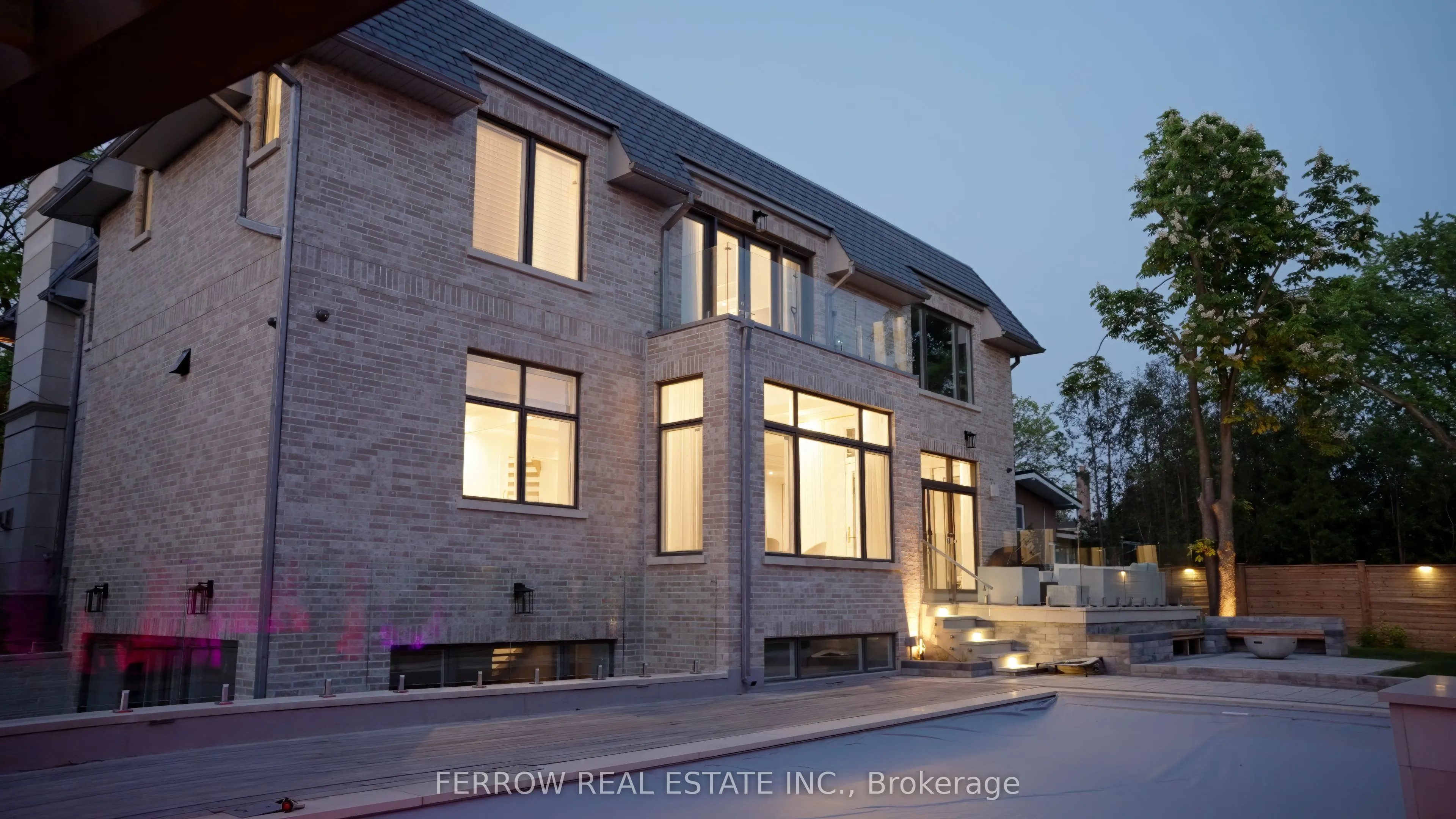 55 Leacroft Crescent