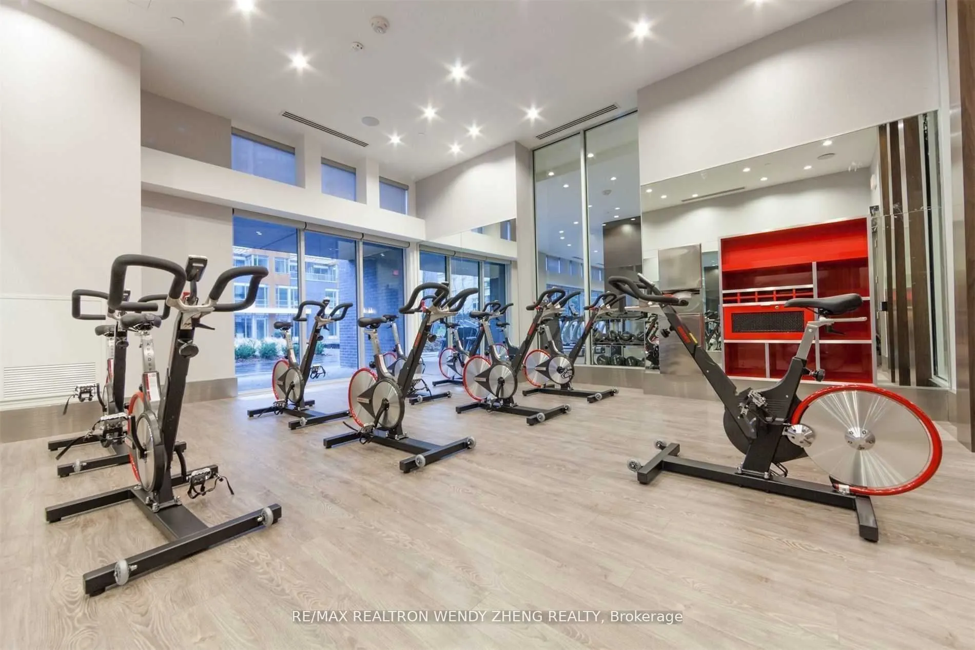 88 Sheppard Avenue E #1906