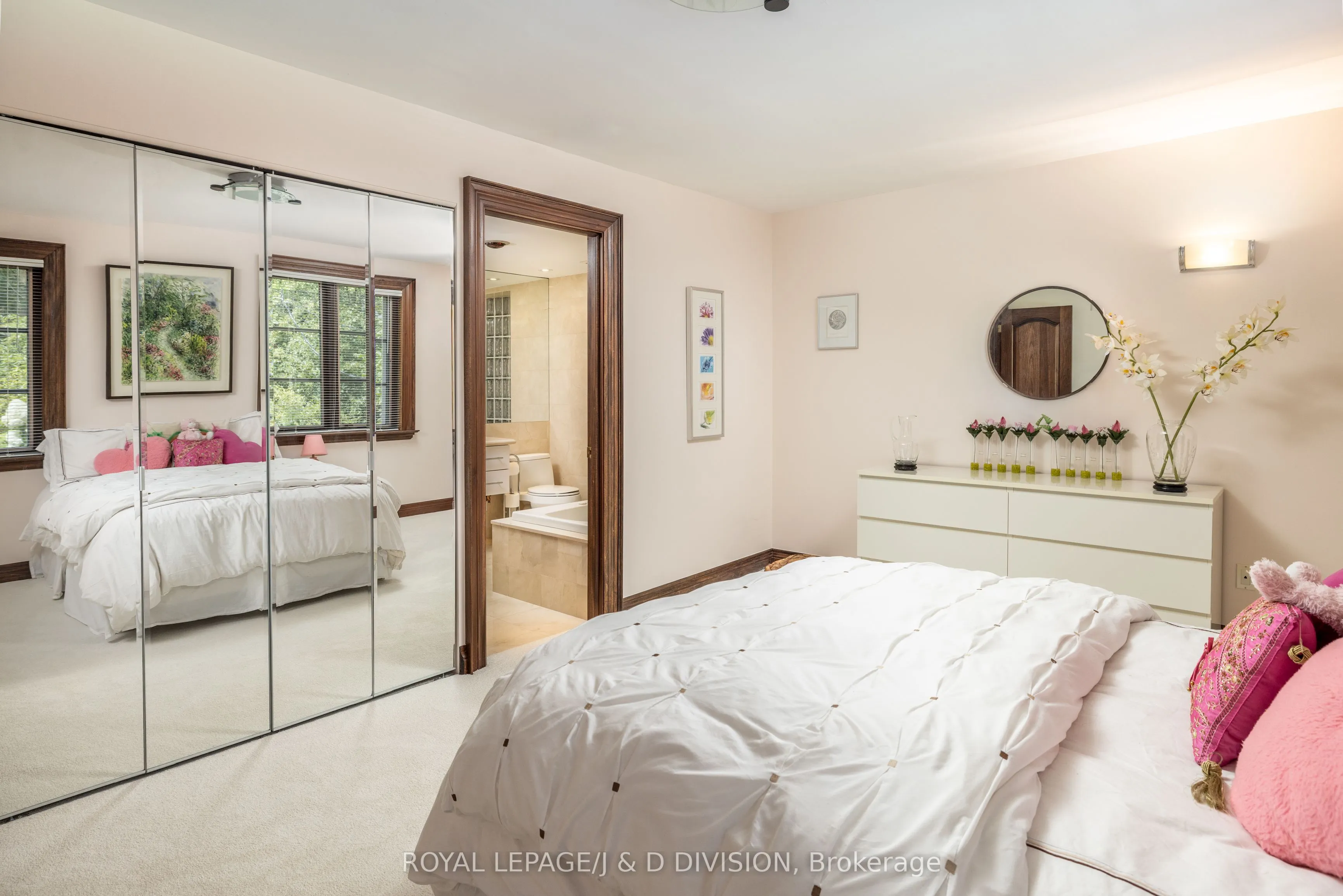 428 Russell Hill Road