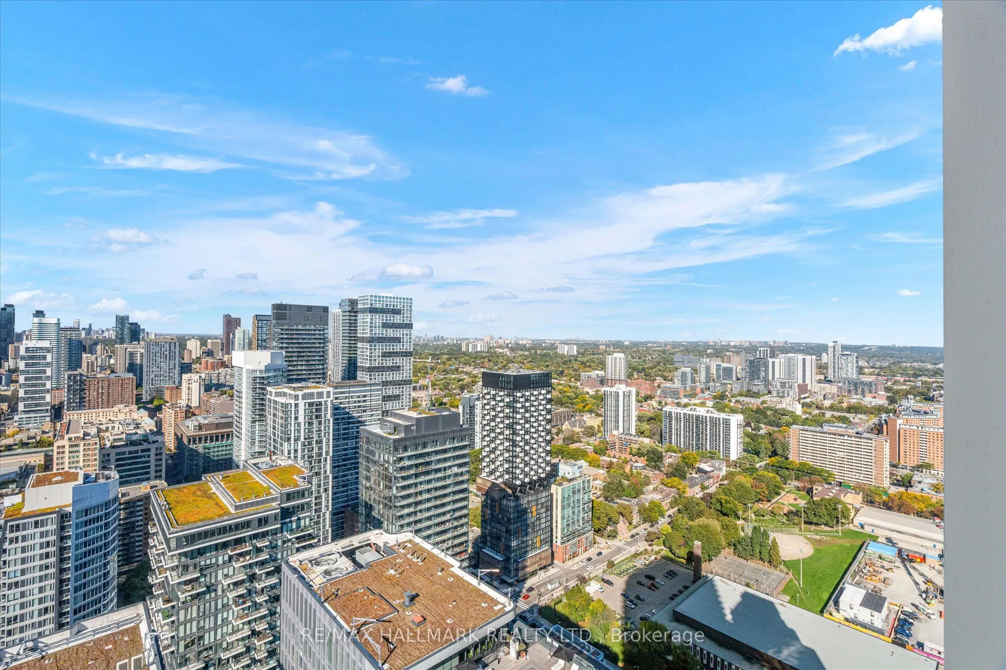 88 Queen Street E #4711