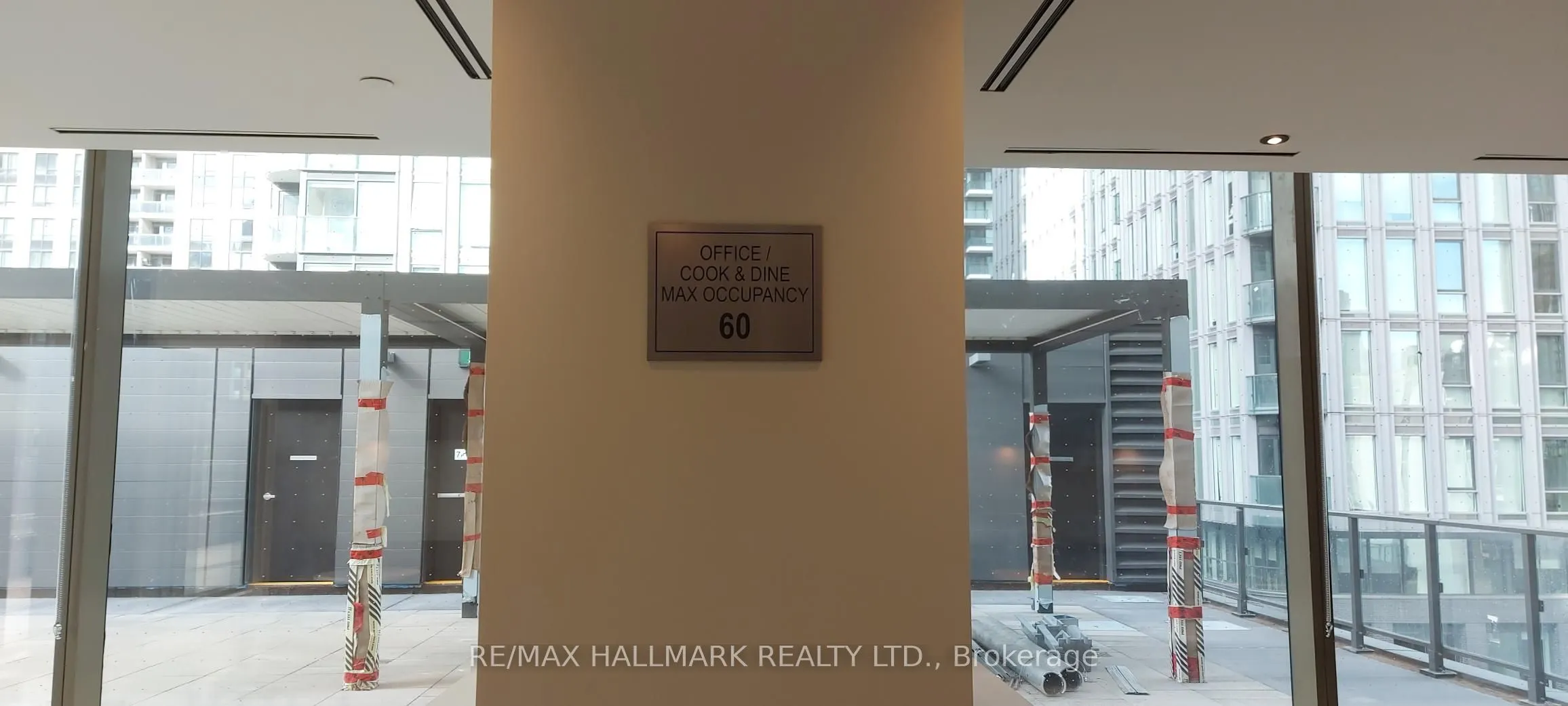 88 Queen Street E #4711