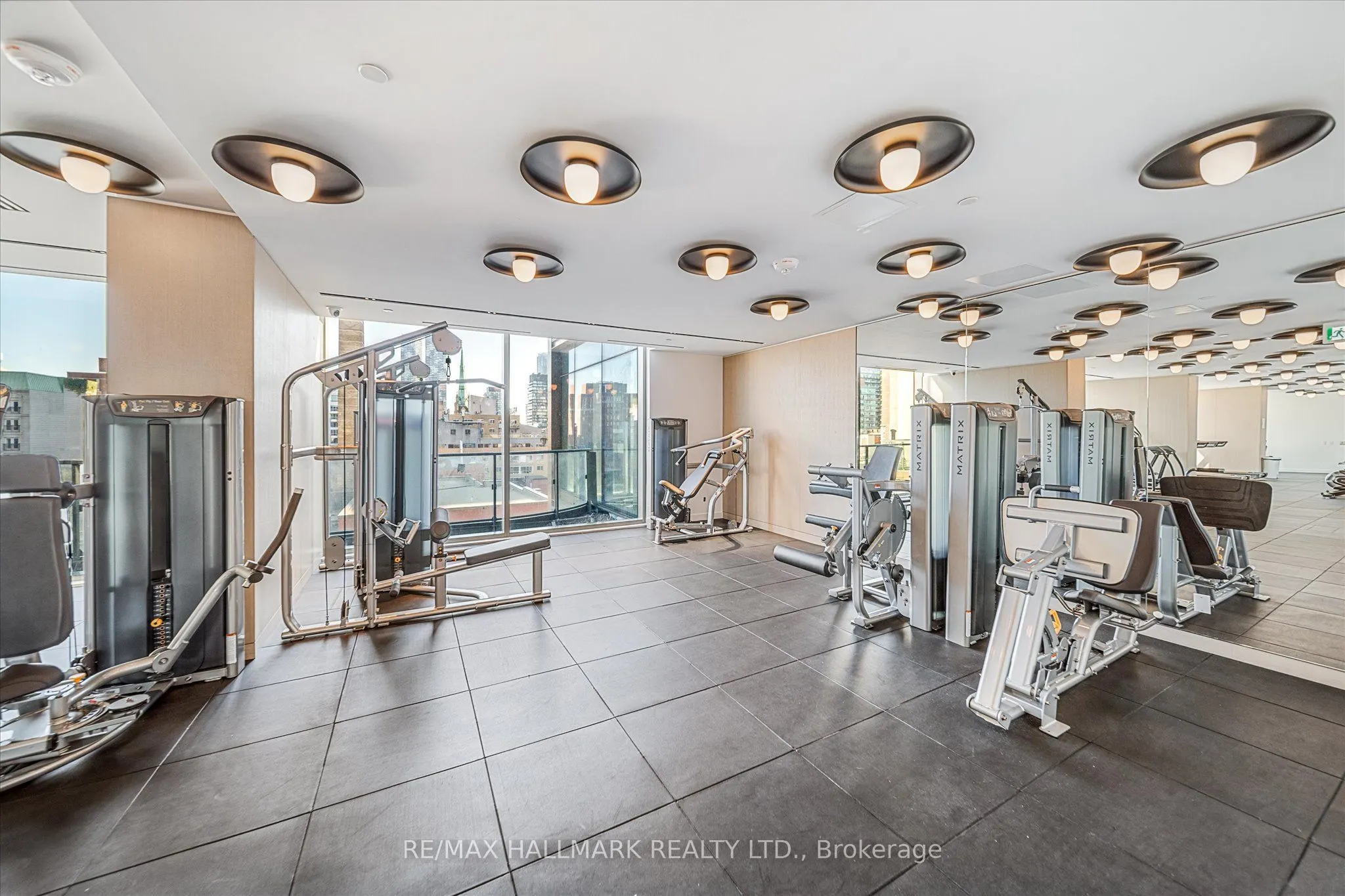 88 Queen Street E #4711