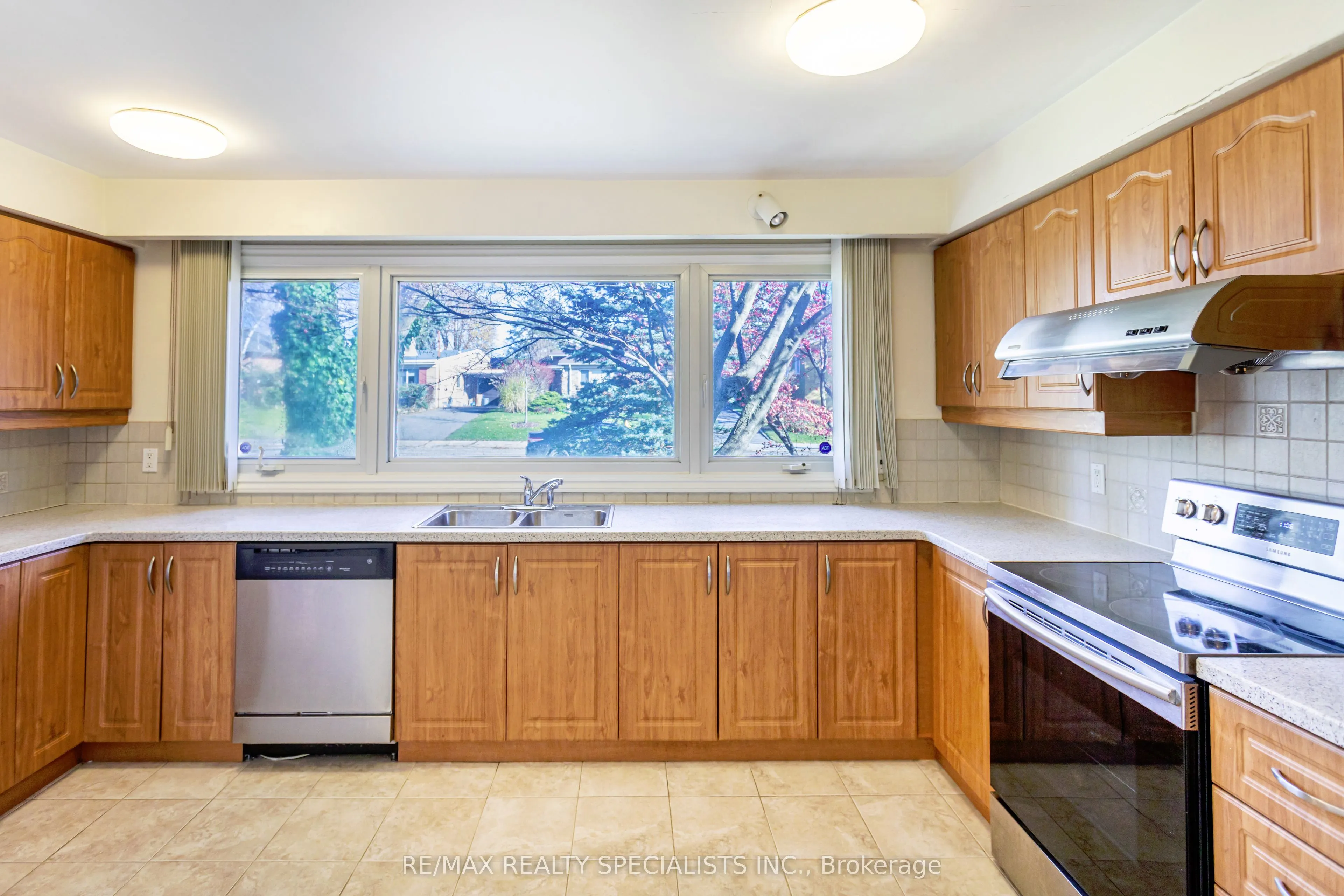 22 Heathview Avenue