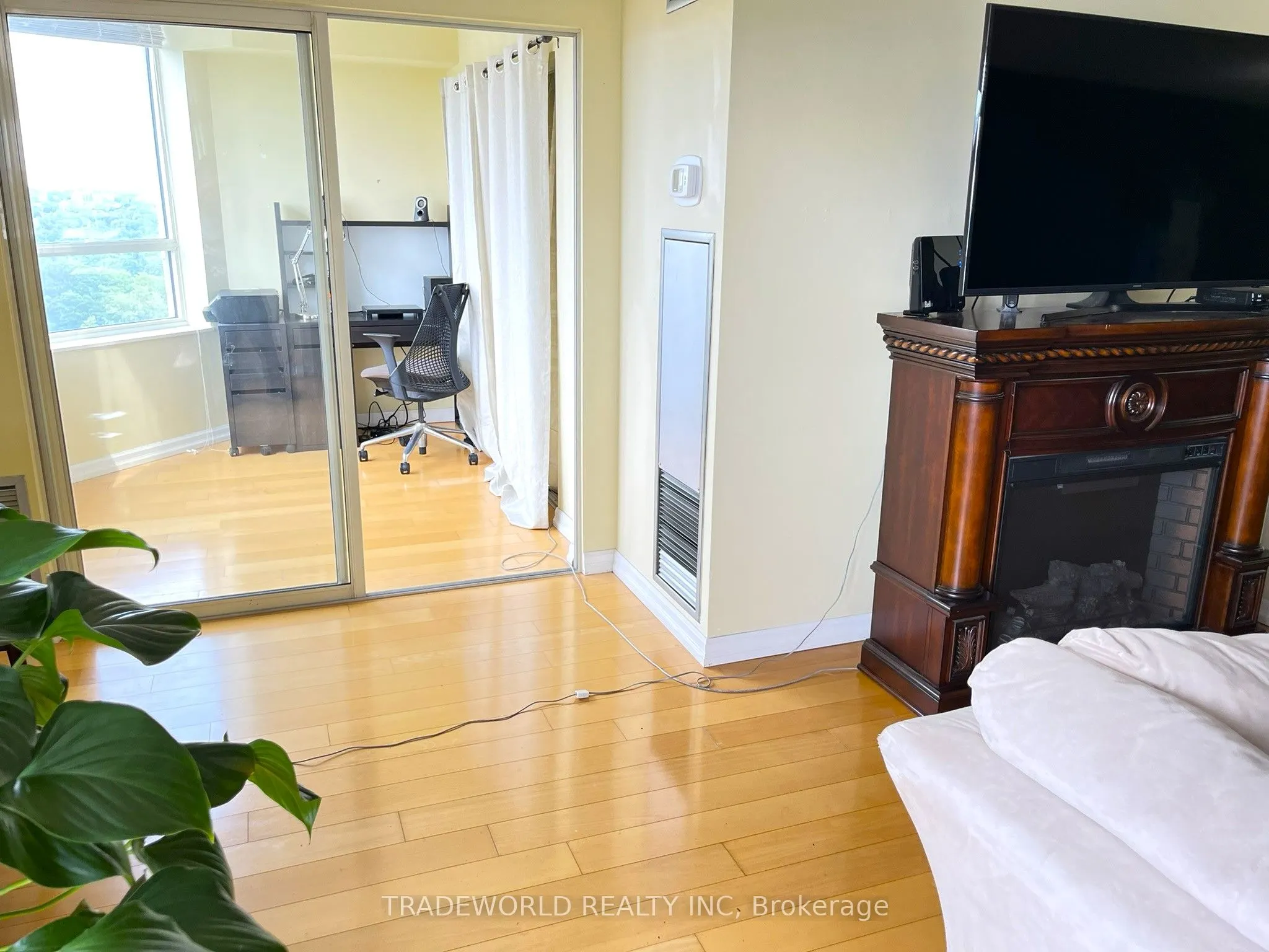 215 Wynford Drive #2307
