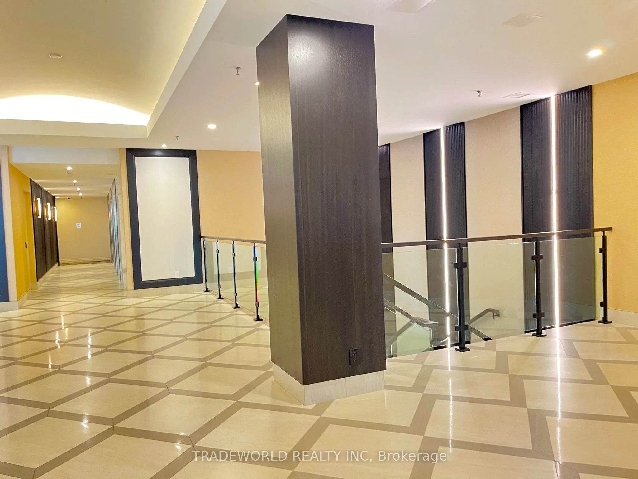 215 Wynford Drive #2307
